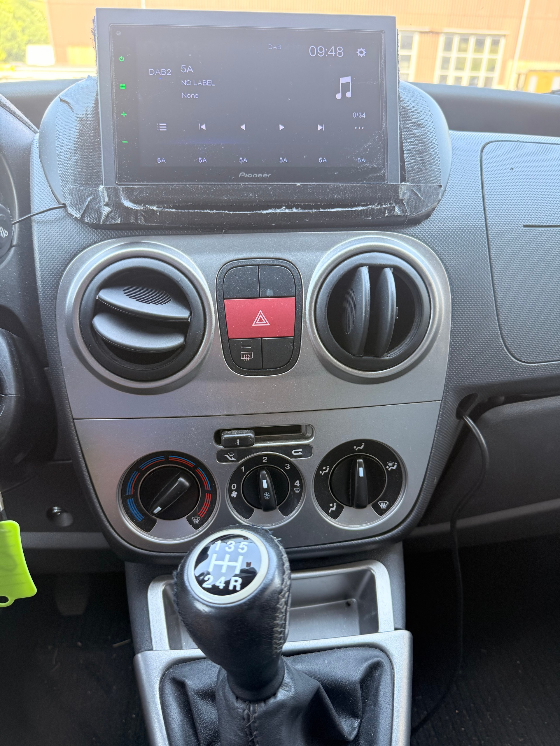 FIAT Qubo 1.3 JTD Dynamic-image-11