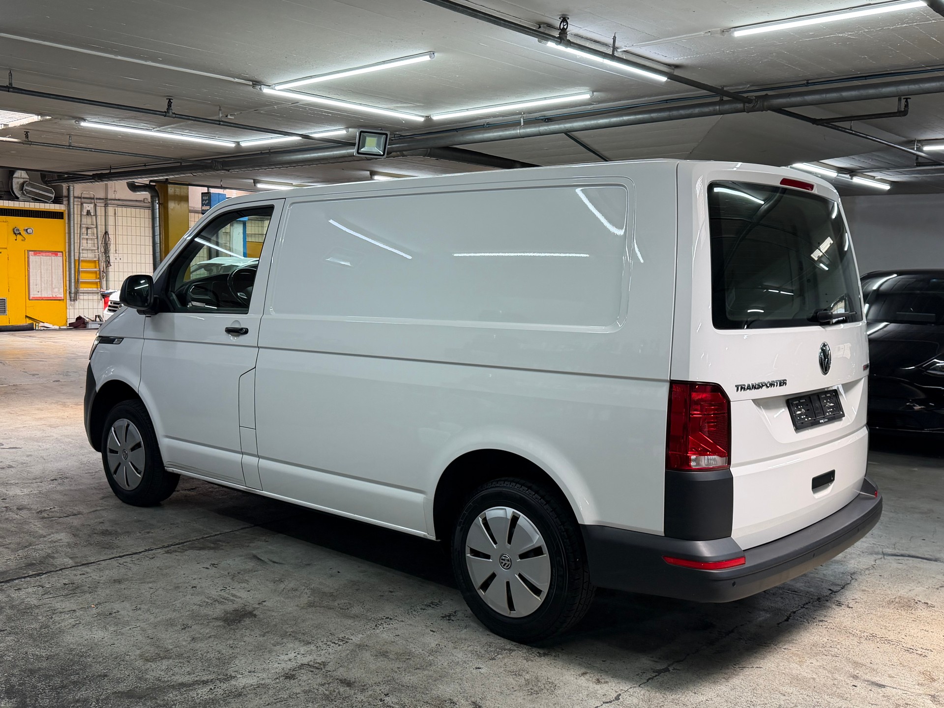 VW T6.1 2.0 TDI 4Motion-image-4