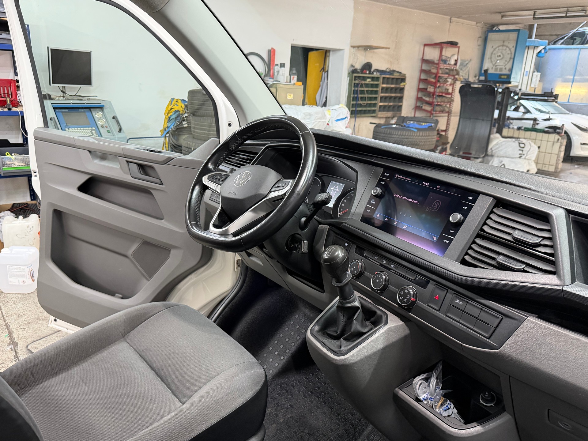 VW T6.1 2.0 TDI 4Motion-image-7