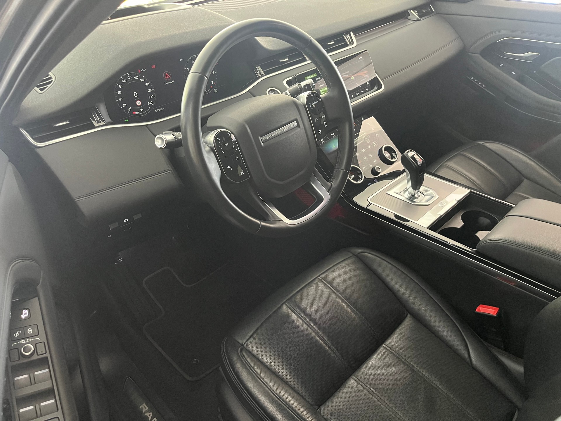 LAND ROVER Range Rover Evoque P 200 SE AT9-image-8