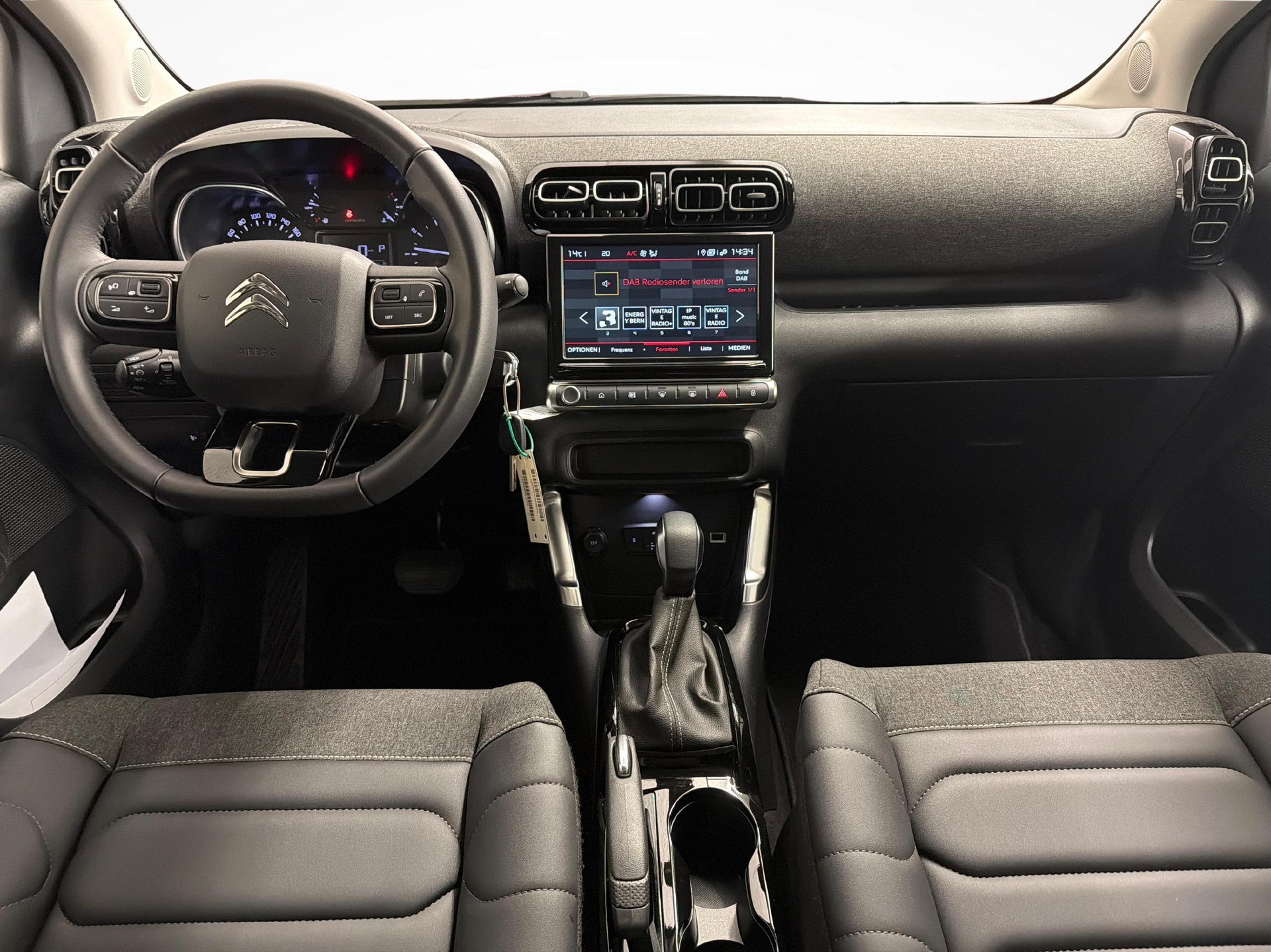 CITROEN C3 Aircross 1.2 PureTech 130 Swiss Edition-image-8