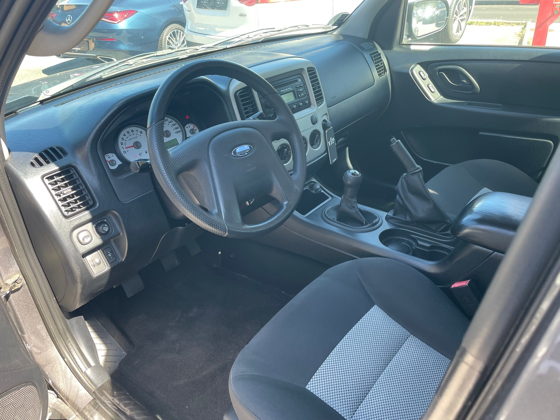 FORD Maverick 2.3 16V-image-2