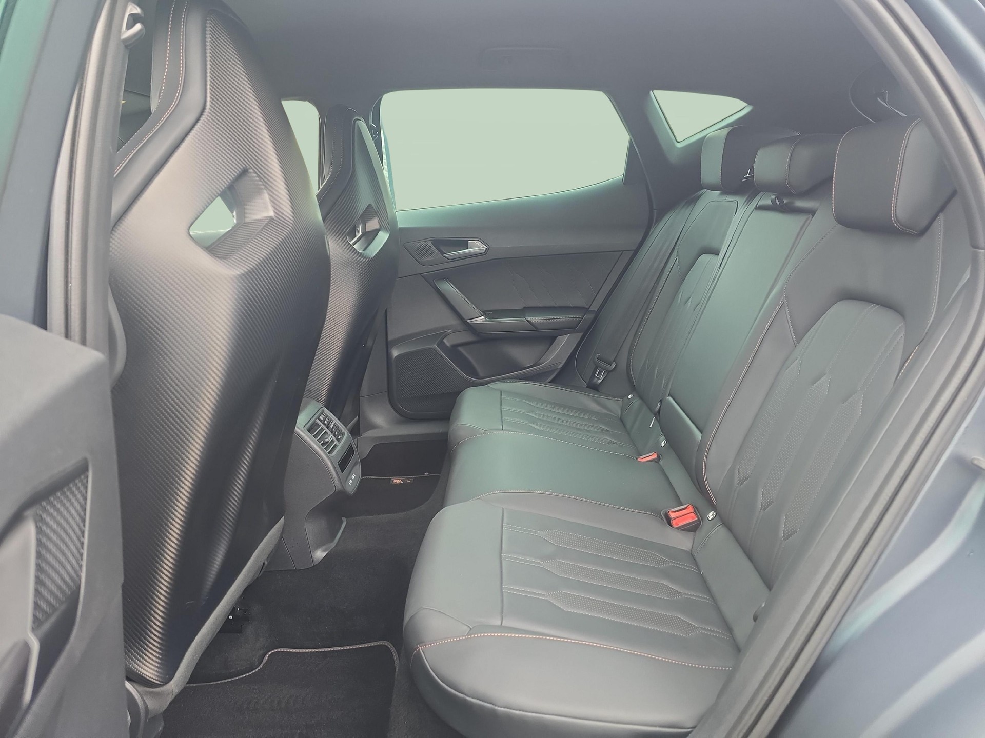CUPRA Formentor 2.5 TSI VZ5 4Drive DSG-image-10