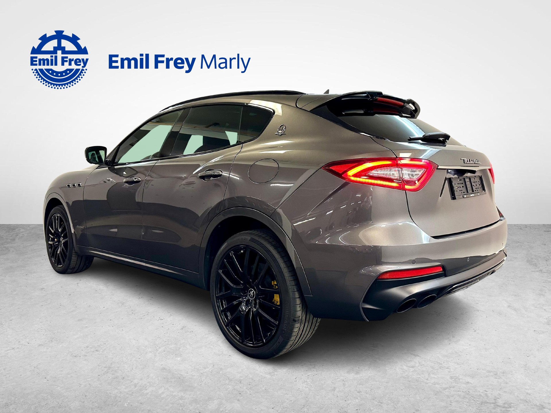 MASERATI Levante 3.0 V6 GranSport-image-2