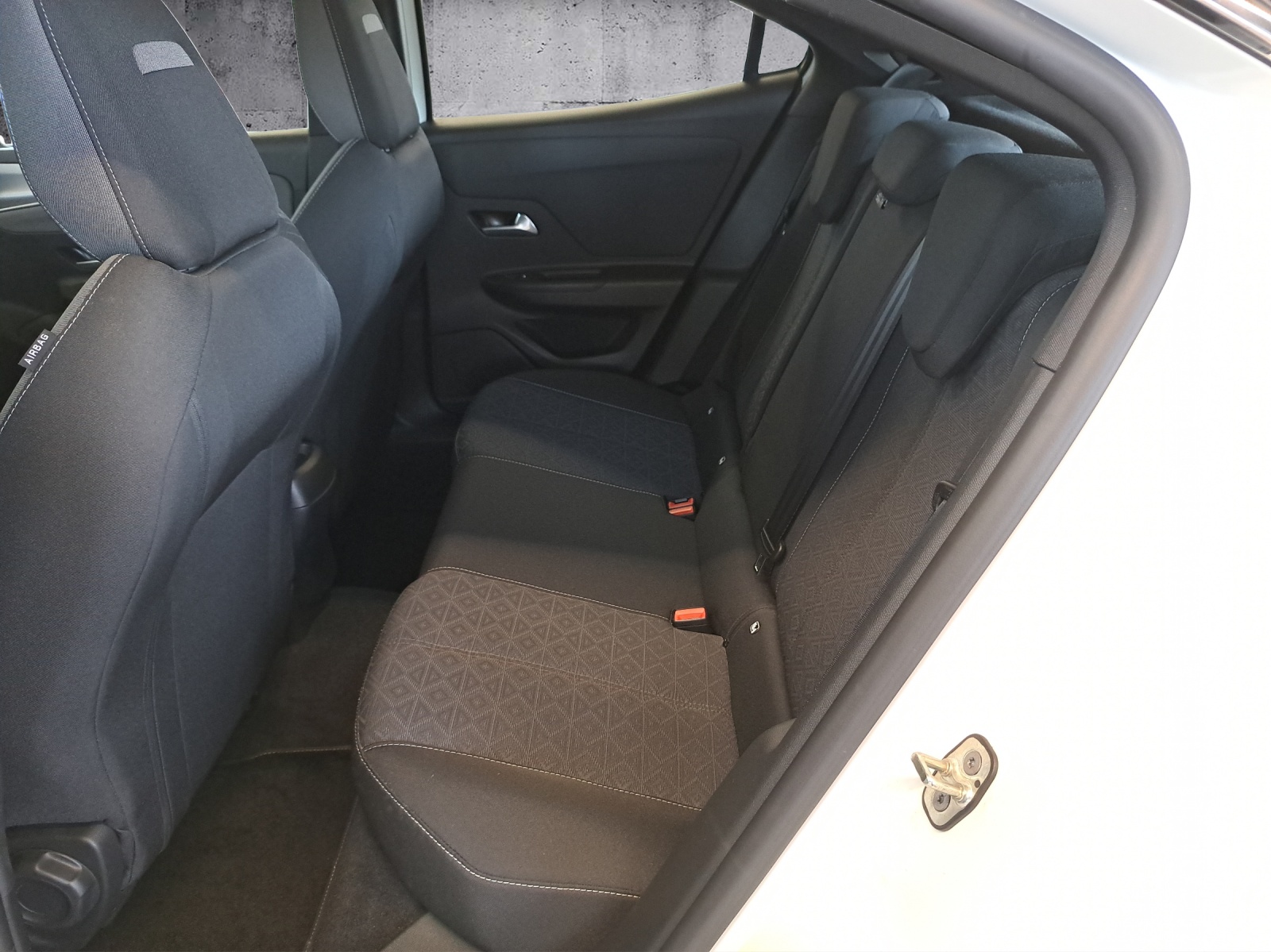 OPEL Mokka 1.2 T Edition-image-15