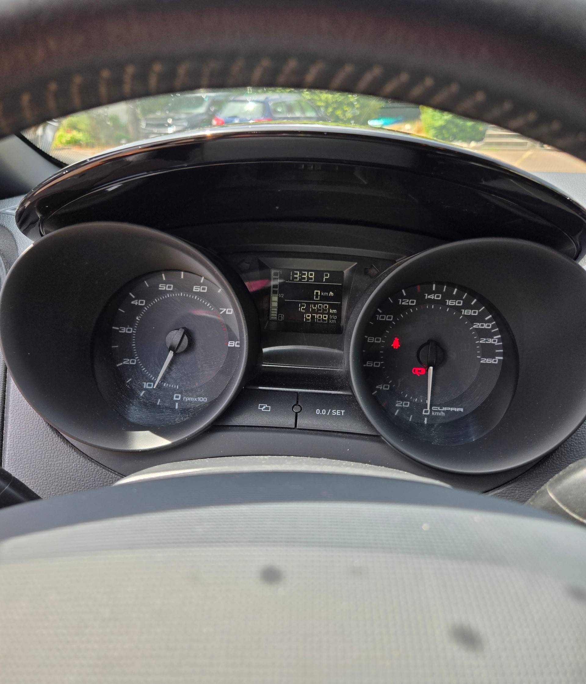 SEAT Ibiza SC 1.4 TSI Cupra DSG-image-10