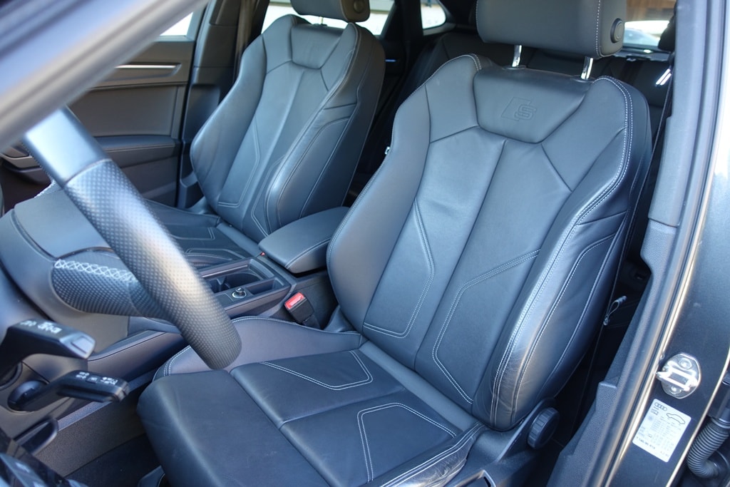 AUDI Q3 35 TFSI S line S-tronic-image-7