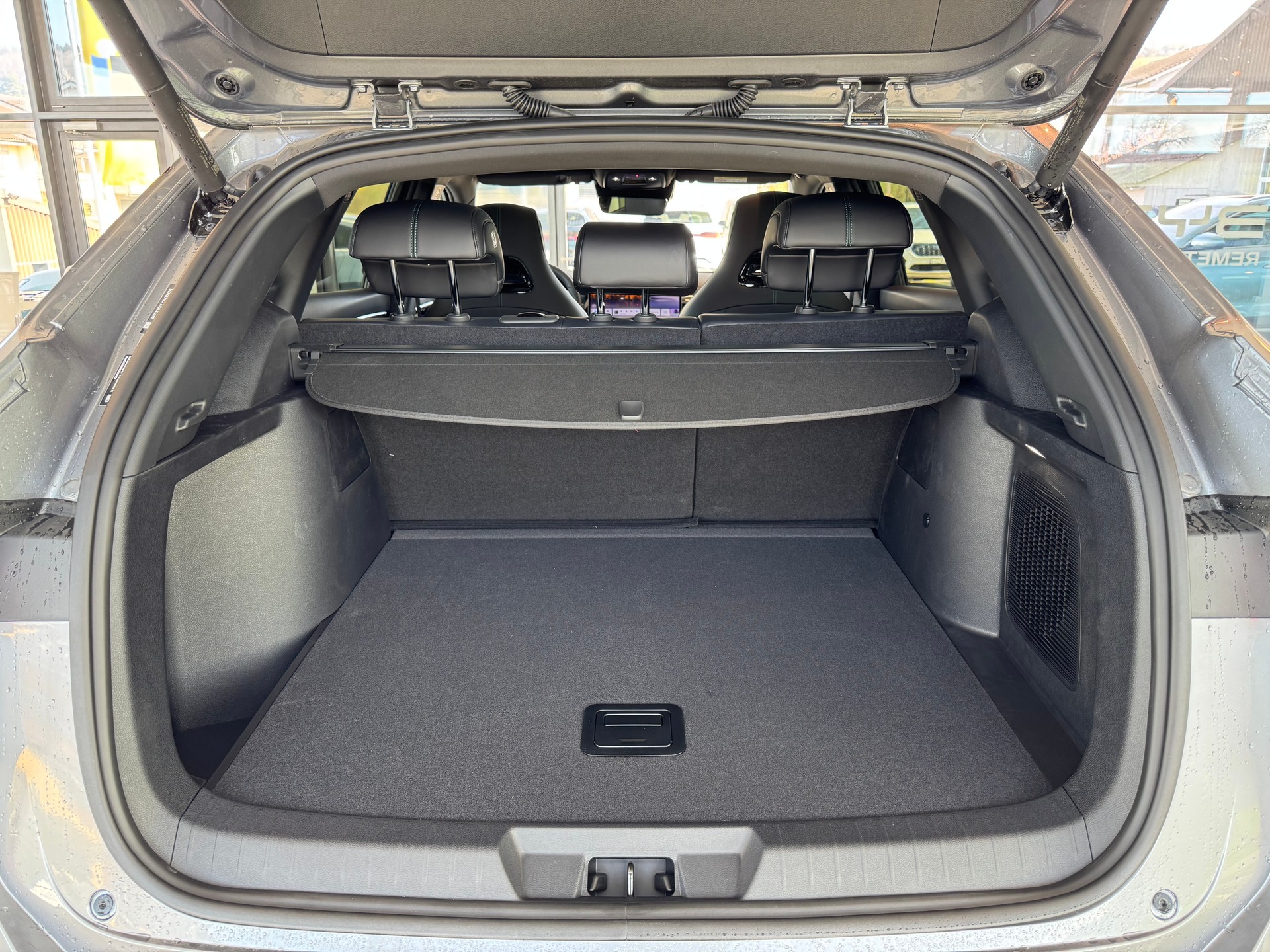 BYD Seal U DM-i Design AWD-image-29