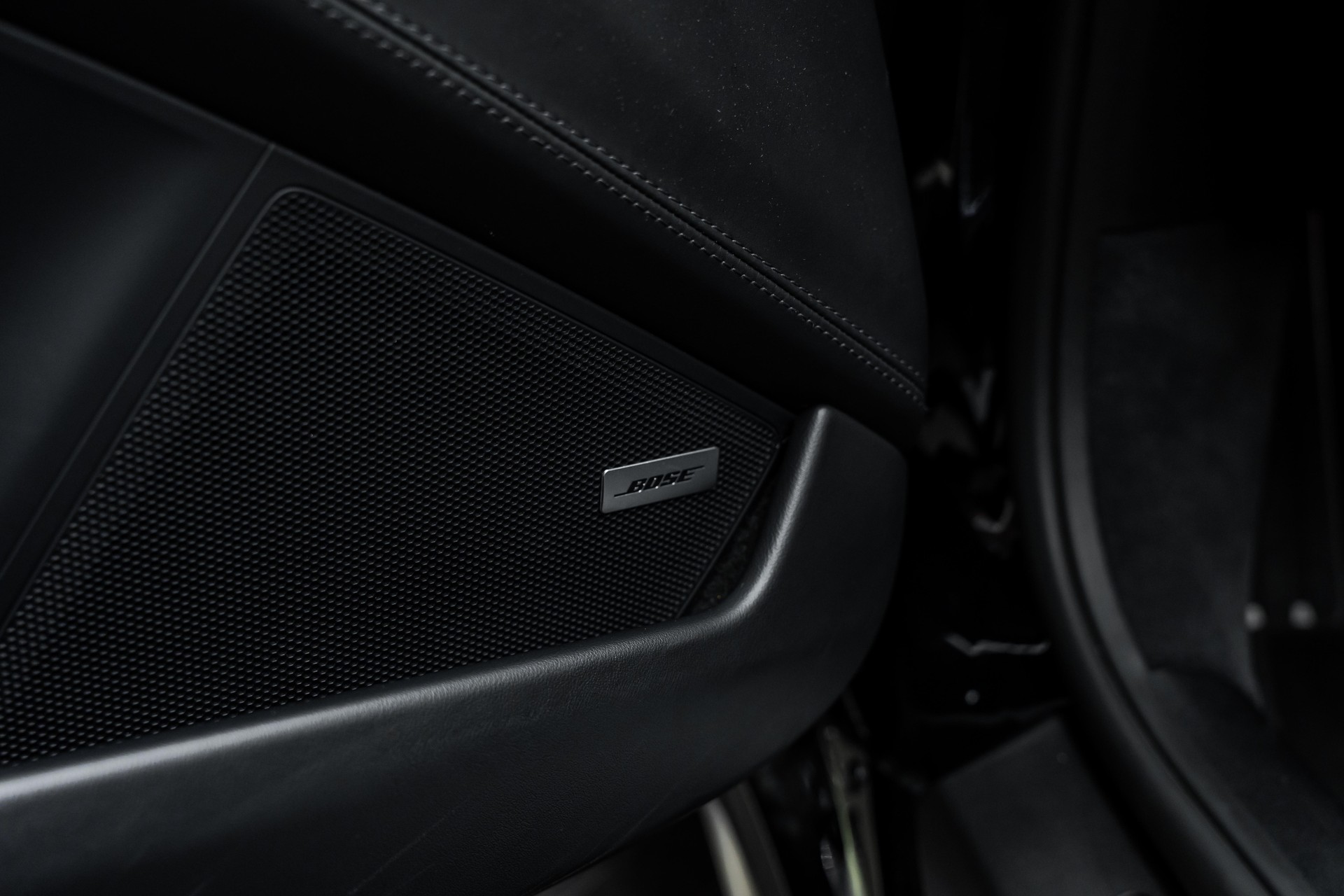 PORSCHE 911 Turbo S Cabriolet PDK-image-20