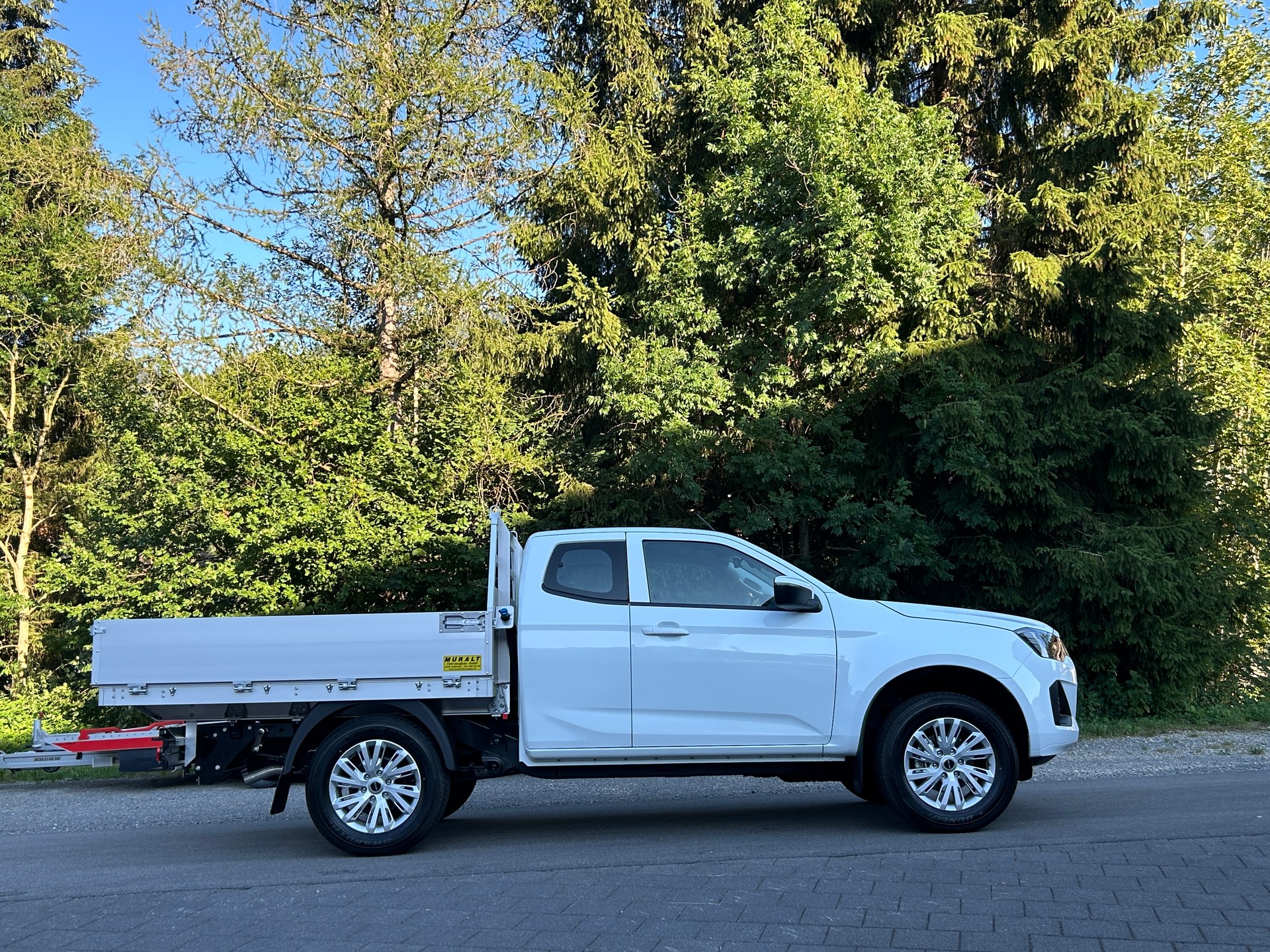 ISUZU D-MAX 1.9 CrewCab N60BB+ 4x4-image-4