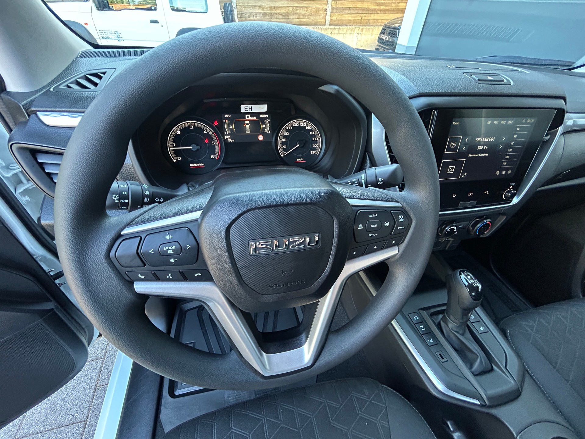 ISUZU D-MAX 1.9 CrewCab N60BB+ 4x4-image-12