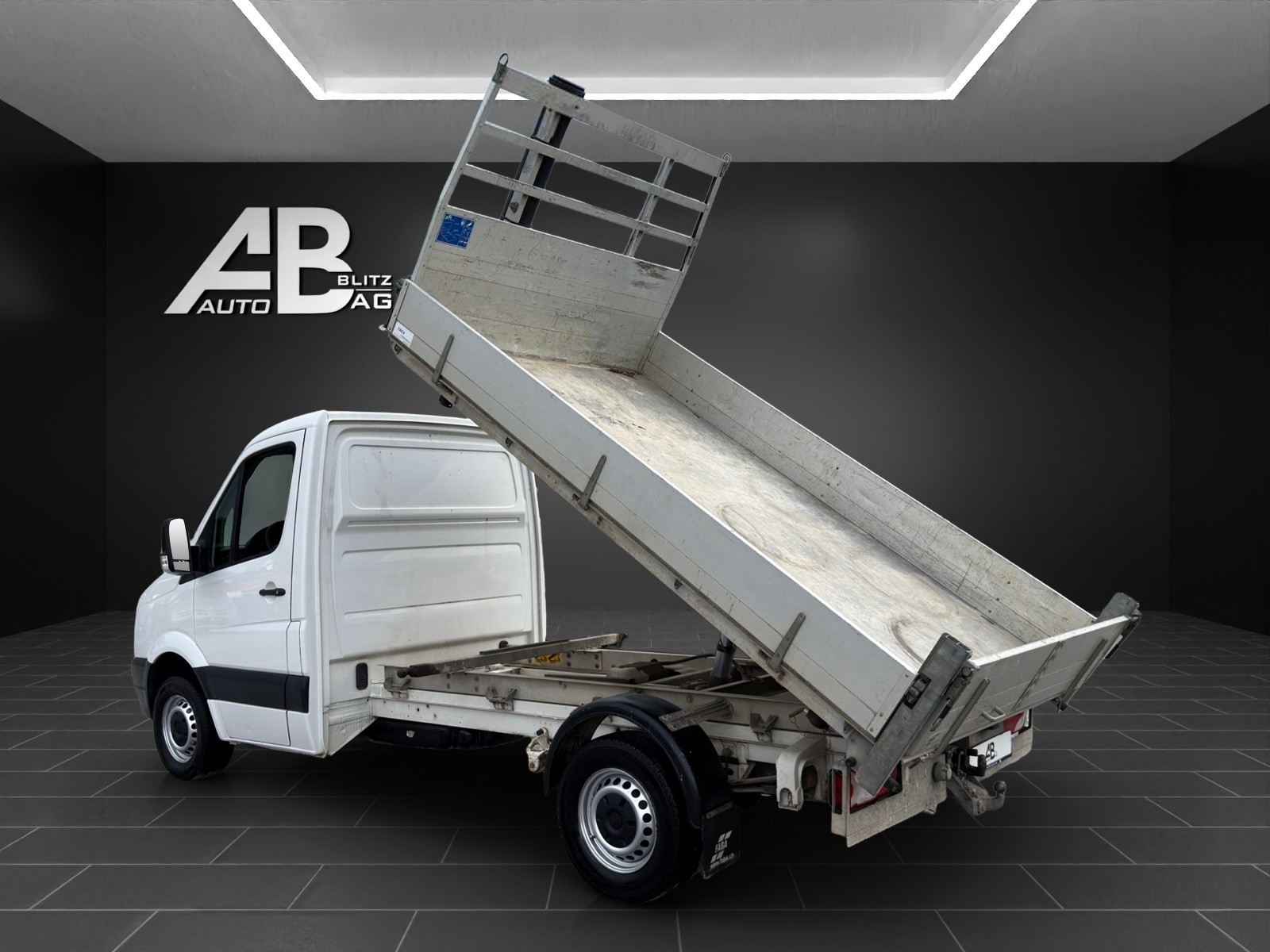 VW Crafter 35 2.0 TDI CR * 3-Seitenkipper * 3-Plätzer * Nutzlast 1150kg * AHK 3500 kg *-image-1