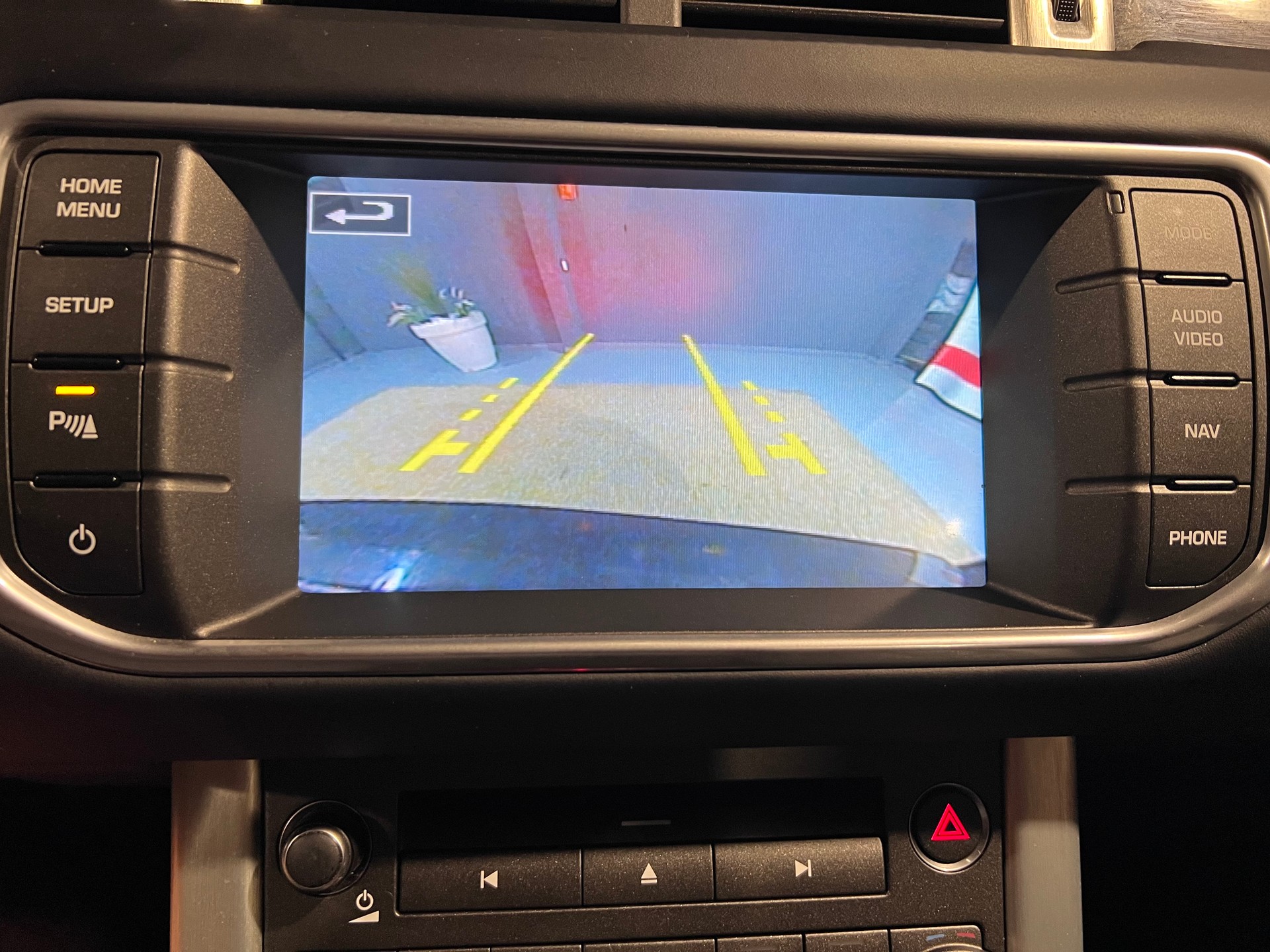 LAND ROVER Range Rover Evoque 2.2 SD4 Prestige AT9-image-17