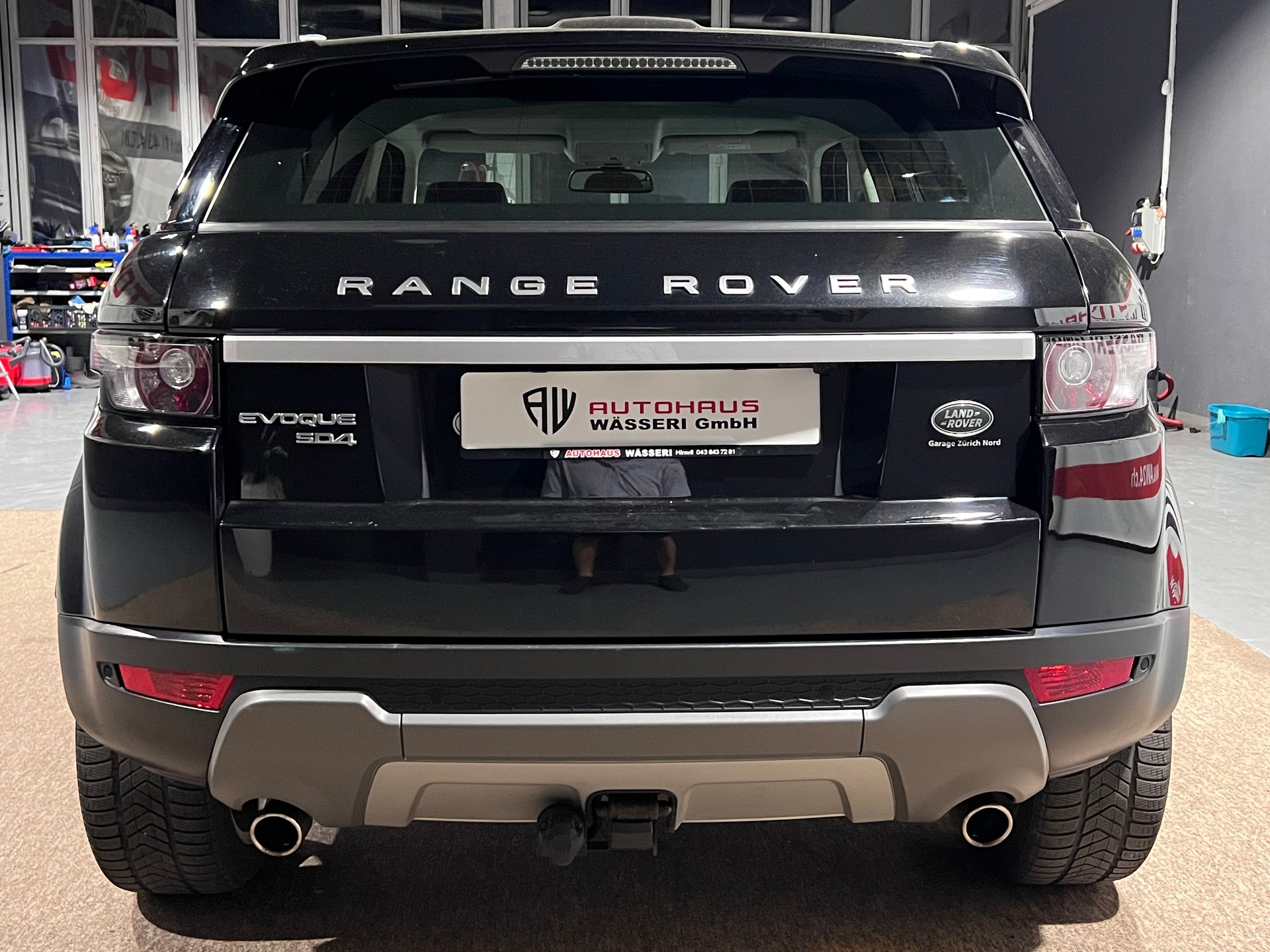 LAND ROVER Range Rover Evoque 2.2 SD4 Prestige AT9-image-3