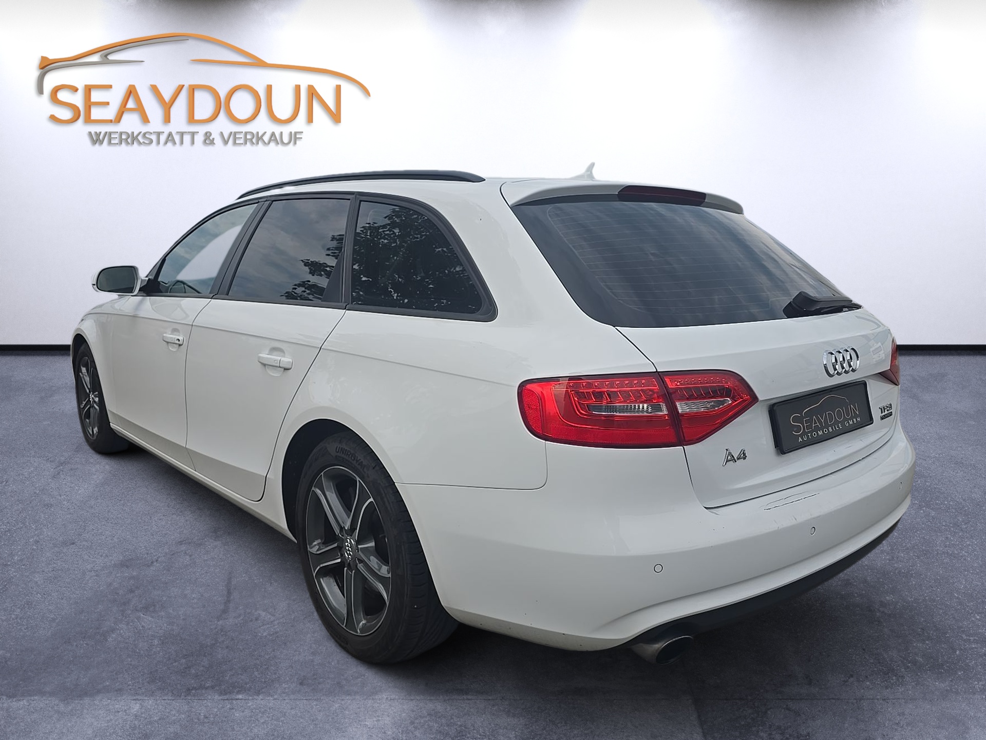 AUDI A4 Avant 2.0 TFSI quattro s-tronic-image-3