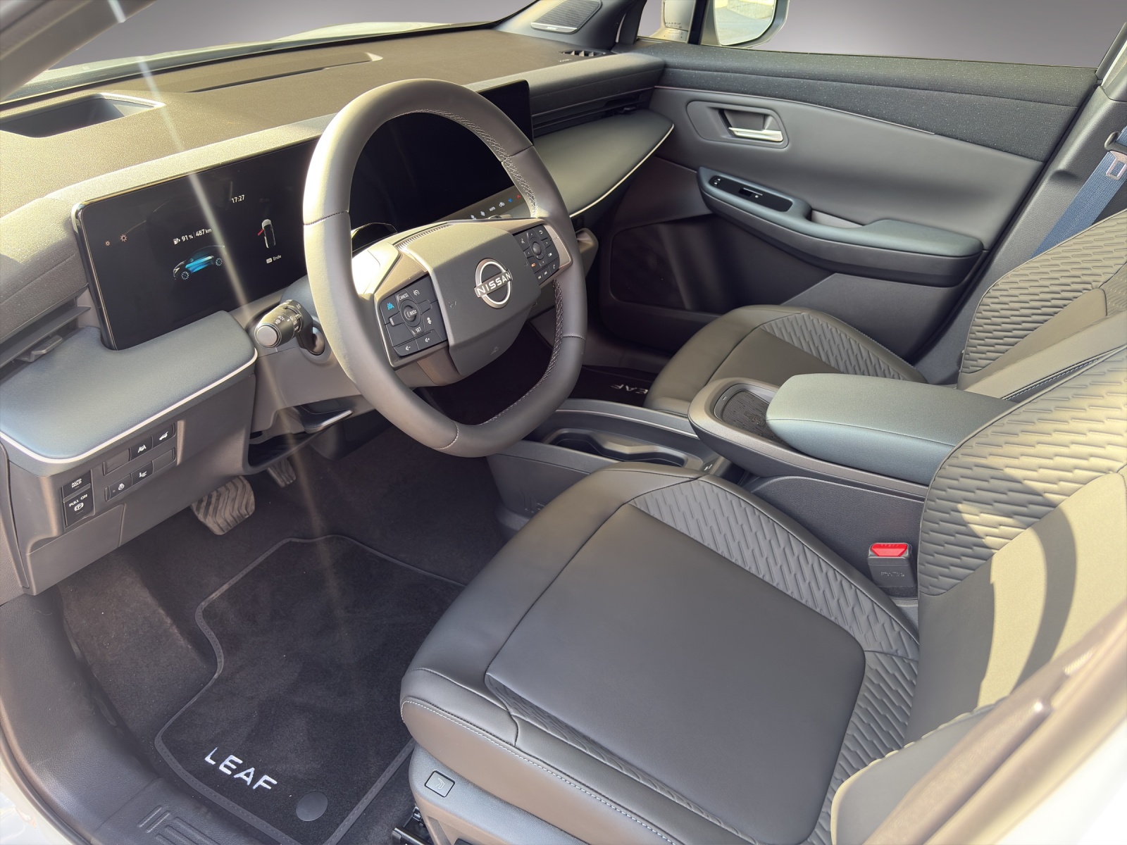 NISSAN Leaf 75 kWh Evolve-image-5