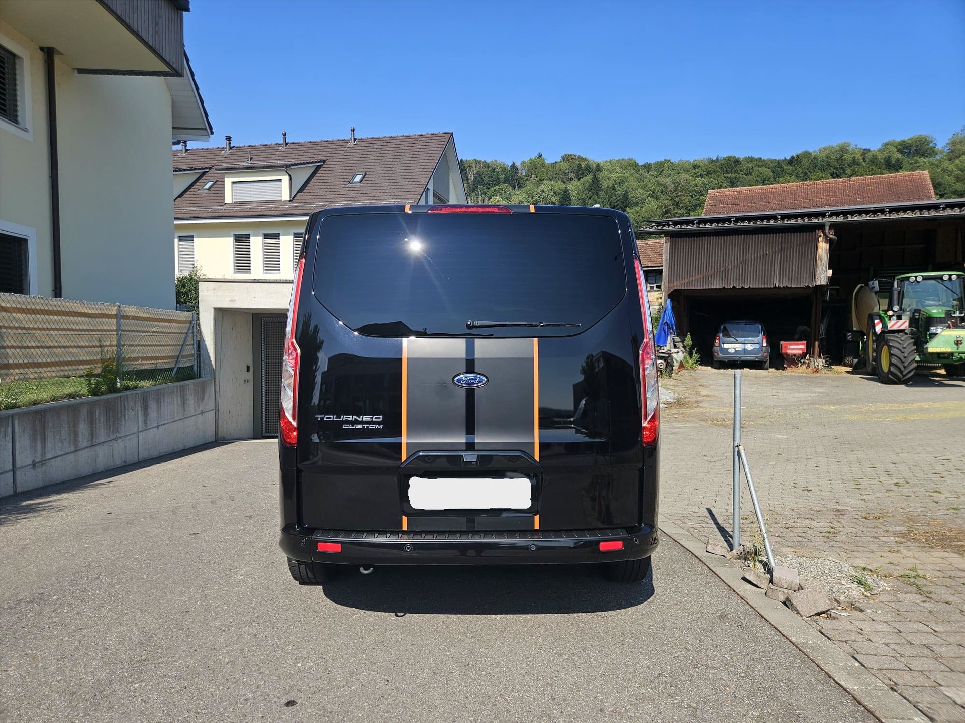 FORD Tourneo Custom 320 L1 Sport 2.0-image-2