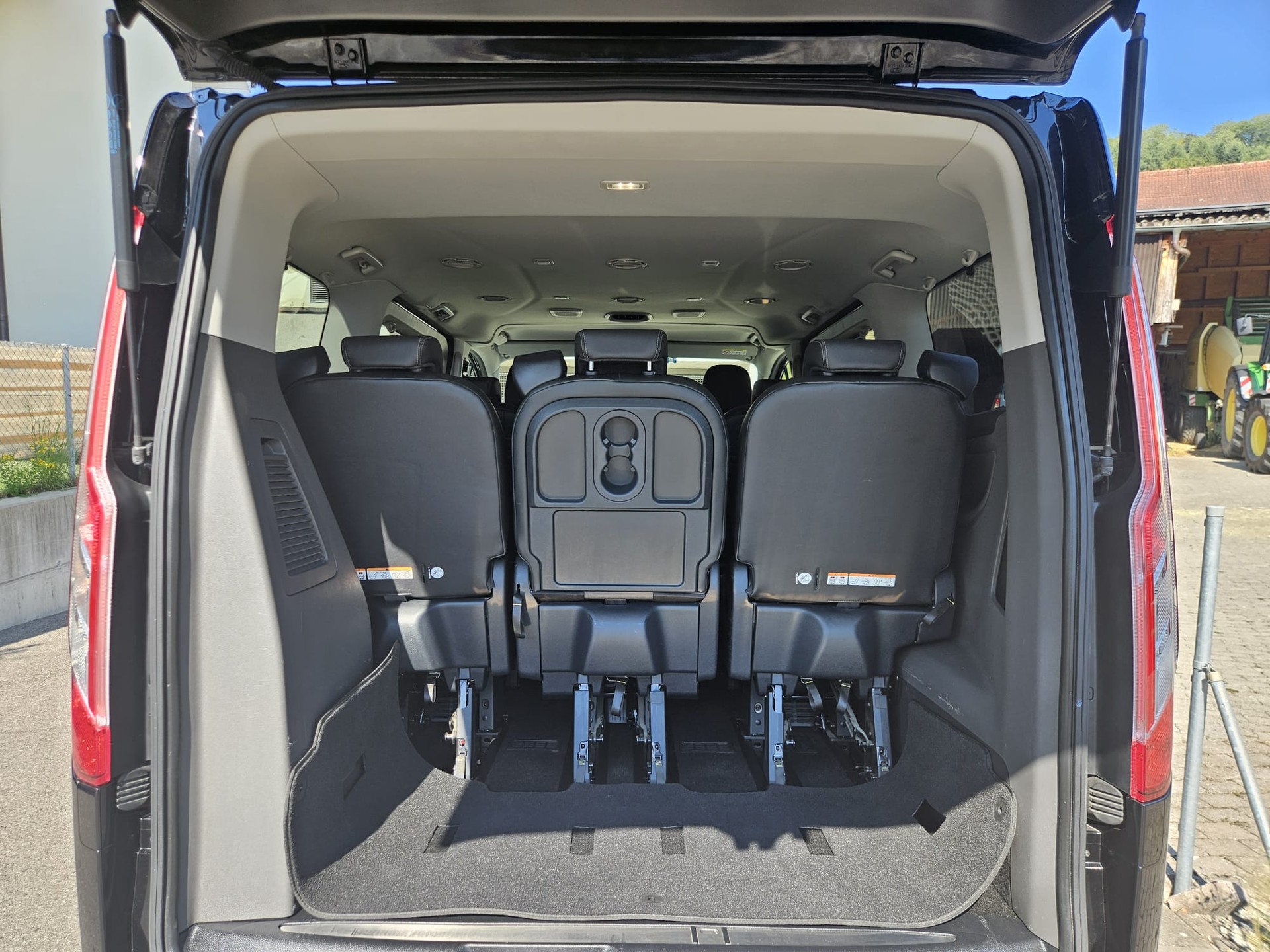 FORD Tourneo Custom 320 L1 Sport 2.0-image-4