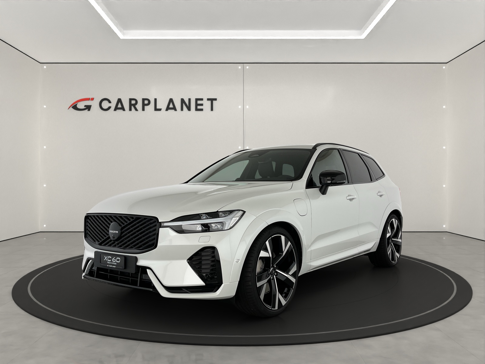 VOLVO XC60 2.0 T8 TE Black Edition eAWD-image-0