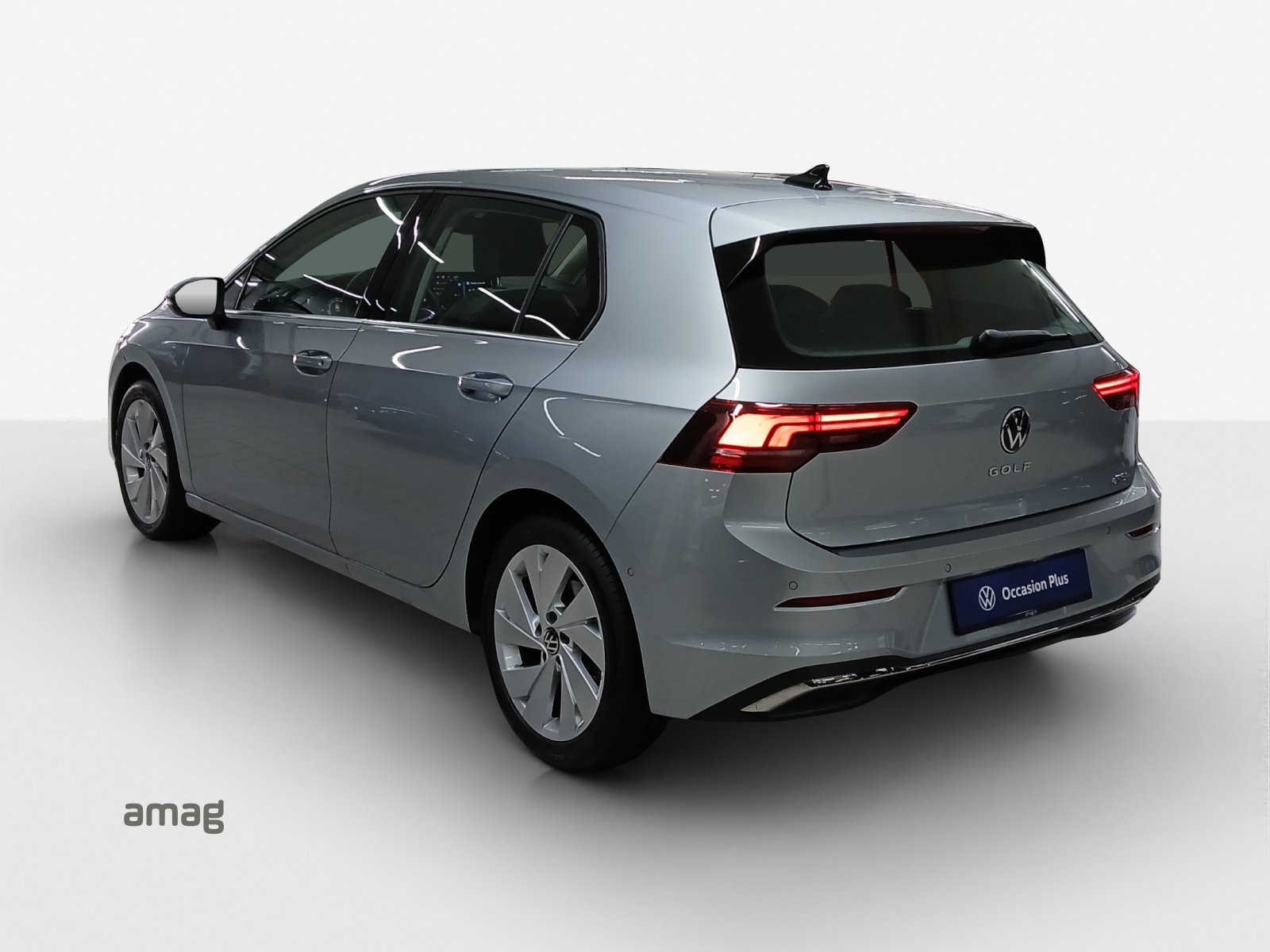 VW Golf 1.5 e TSI mHEV Style DSG-image-2