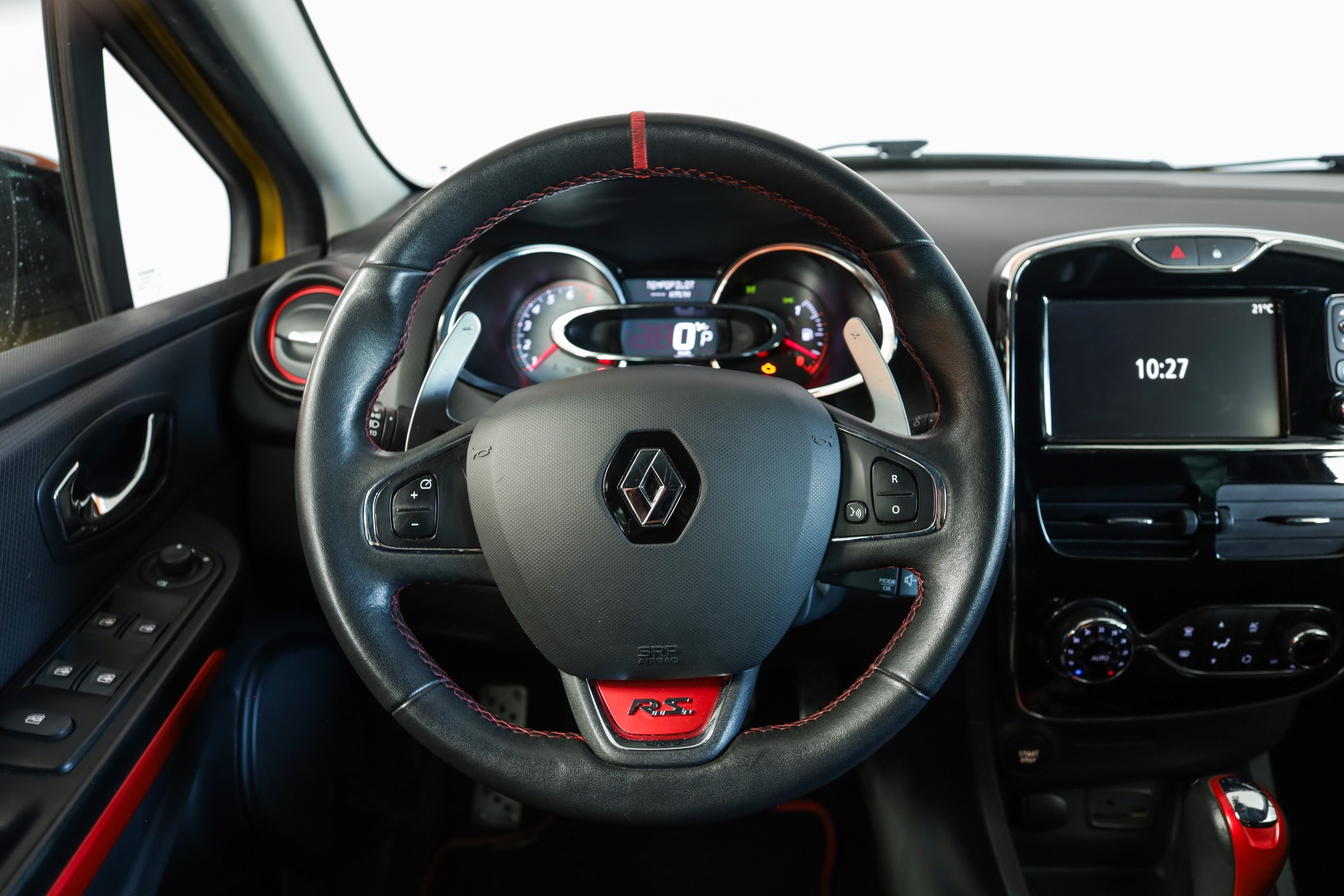 RENAULT Clio 1.6 T RS 200 EDC-image-11