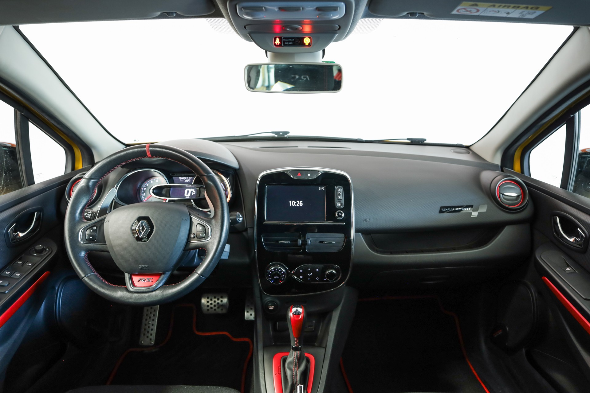 RENAULT Clio 1.6 T RS 200 EDC-image-10