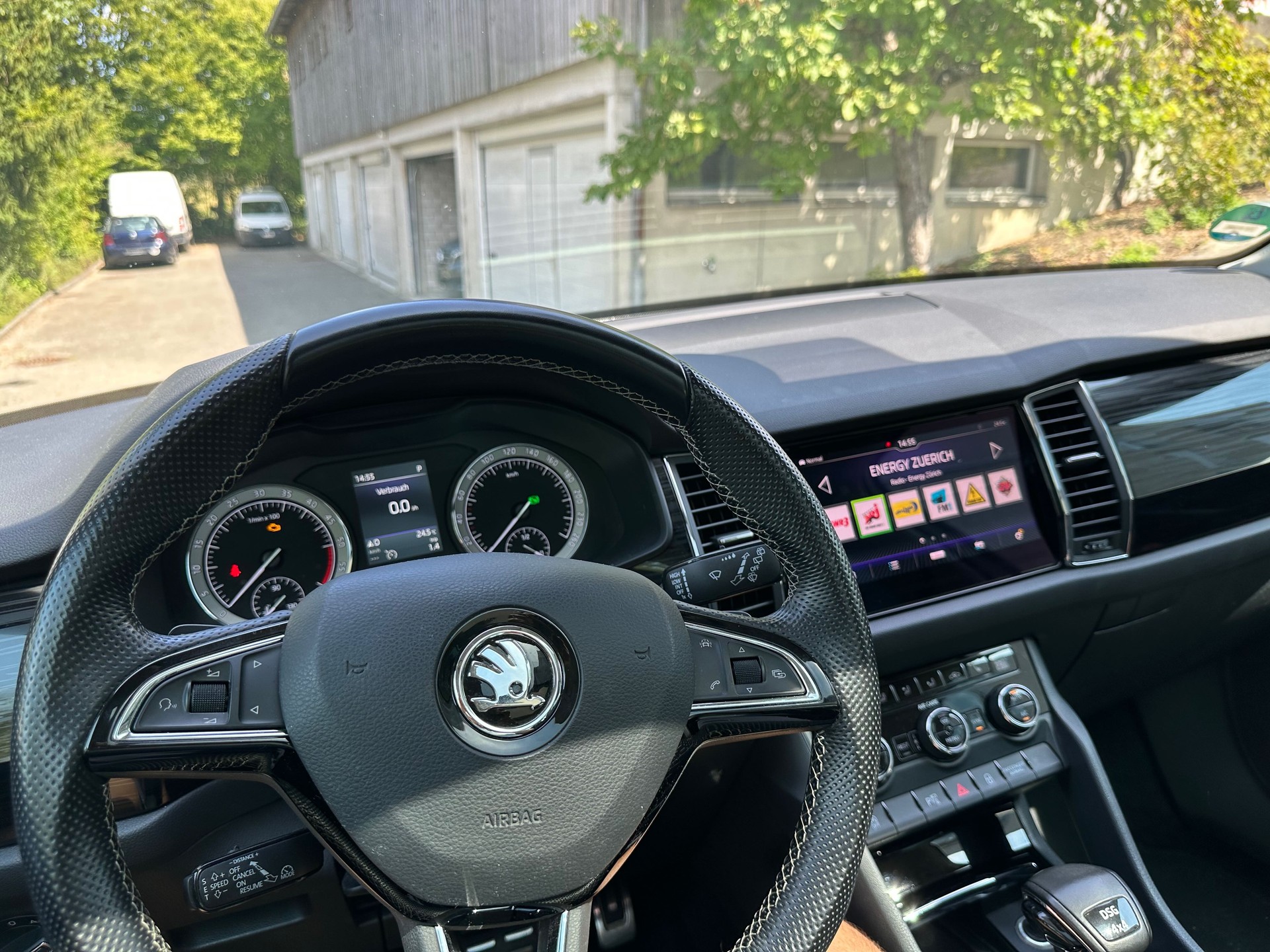 SKODA 2.0 TDI 190 Style DSG-image-3