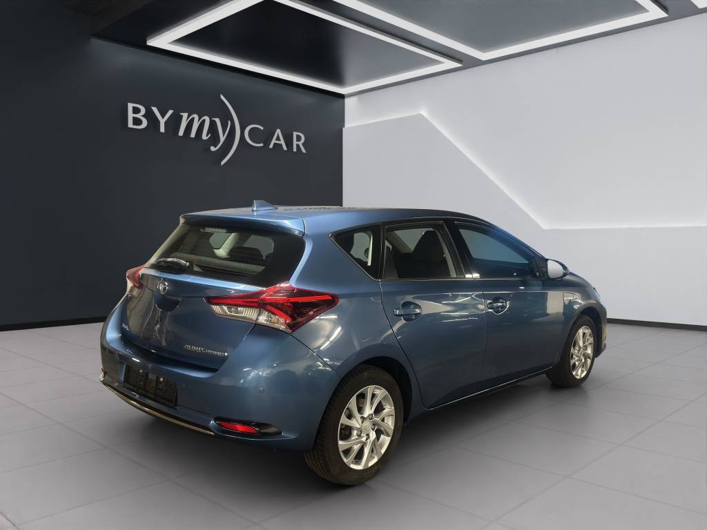 TOYOTA Auris 1.8 16V HSD Linea Sol-image-4
