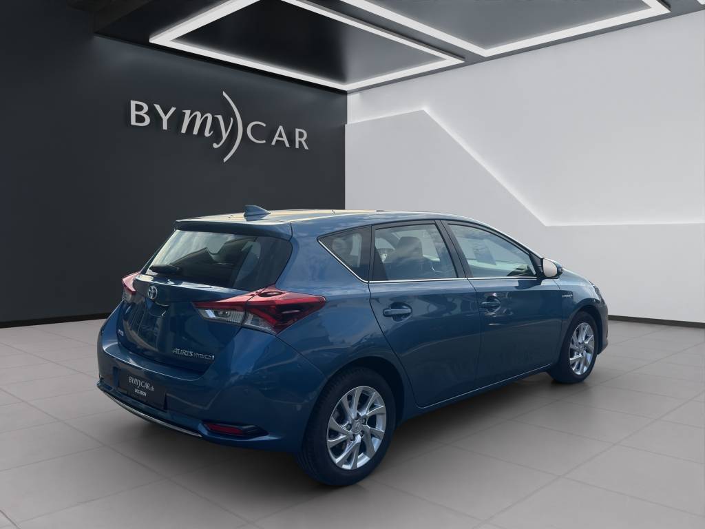 TOYOTA Auris 1.8 16V HSD Linea Sol-image-4