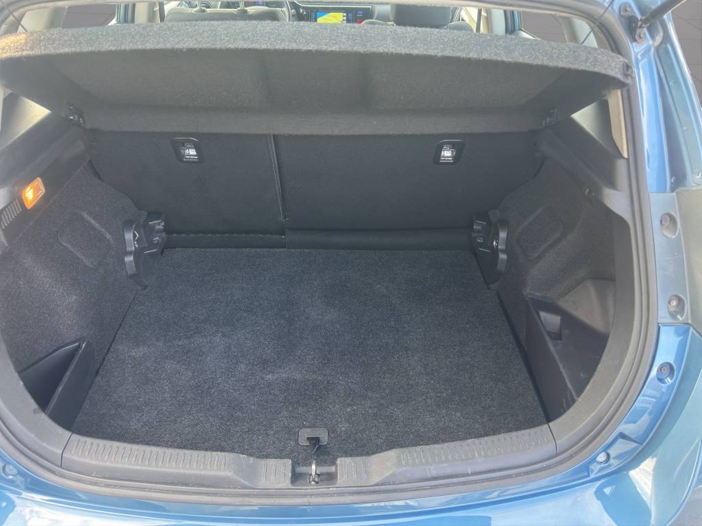 TOYOTA Auris 1.8 16V HSD Linea Sol-image-9