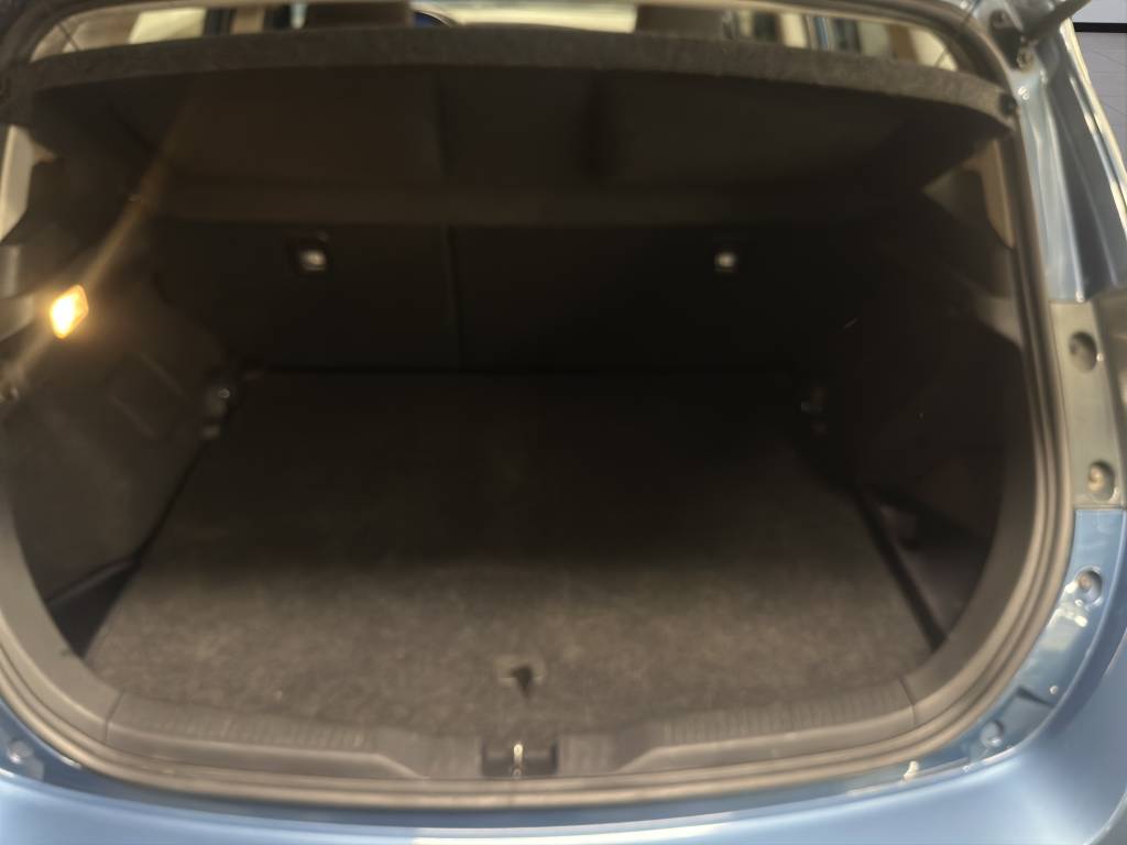 TOYOTA Auris 1.8 16V HSD Linea Sol-image-10