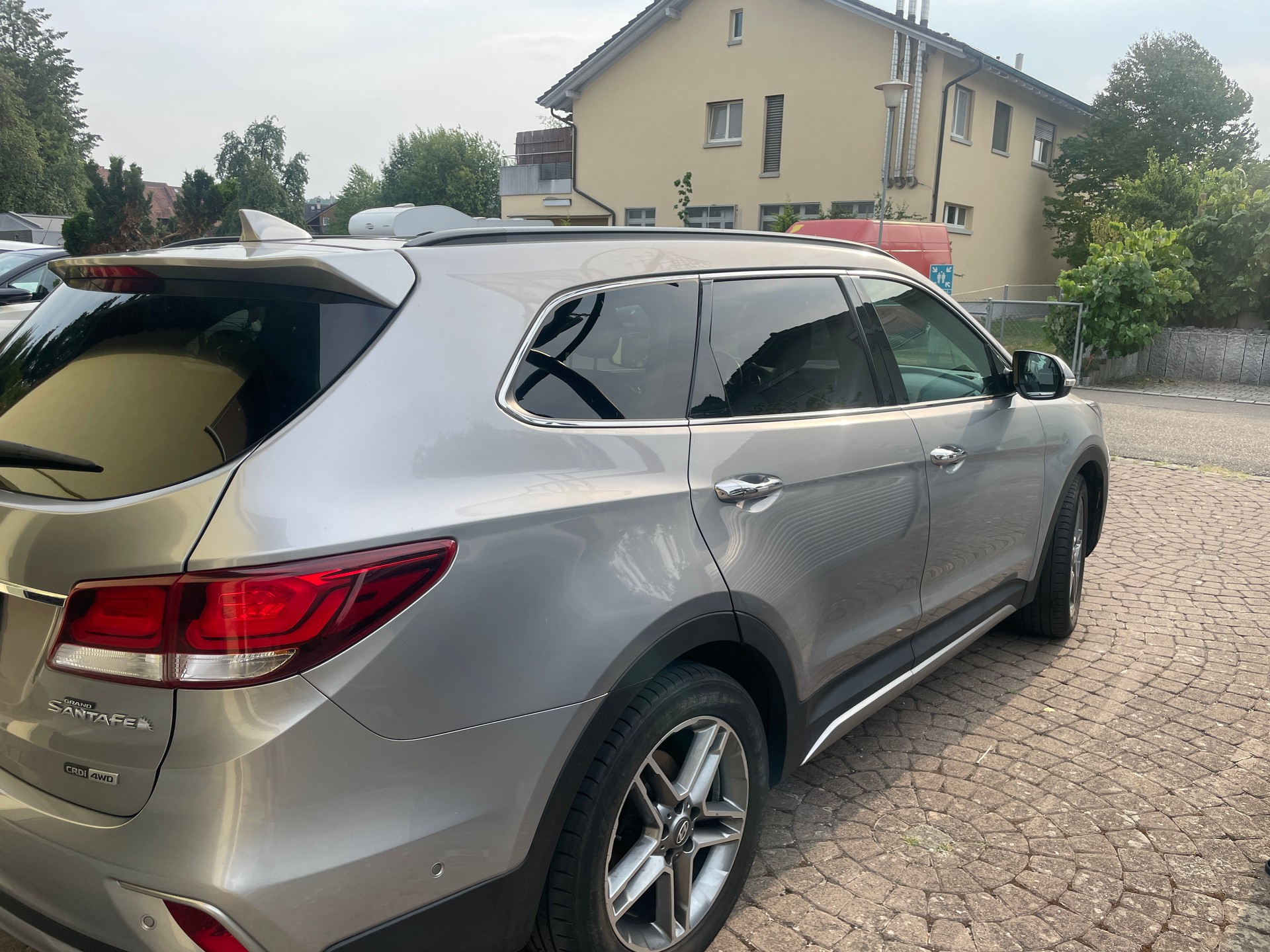 HYUNDAI Facelift 2.2 CRDI Vertex 4WD – 7 Sitze – MFK 07/2026-image-18