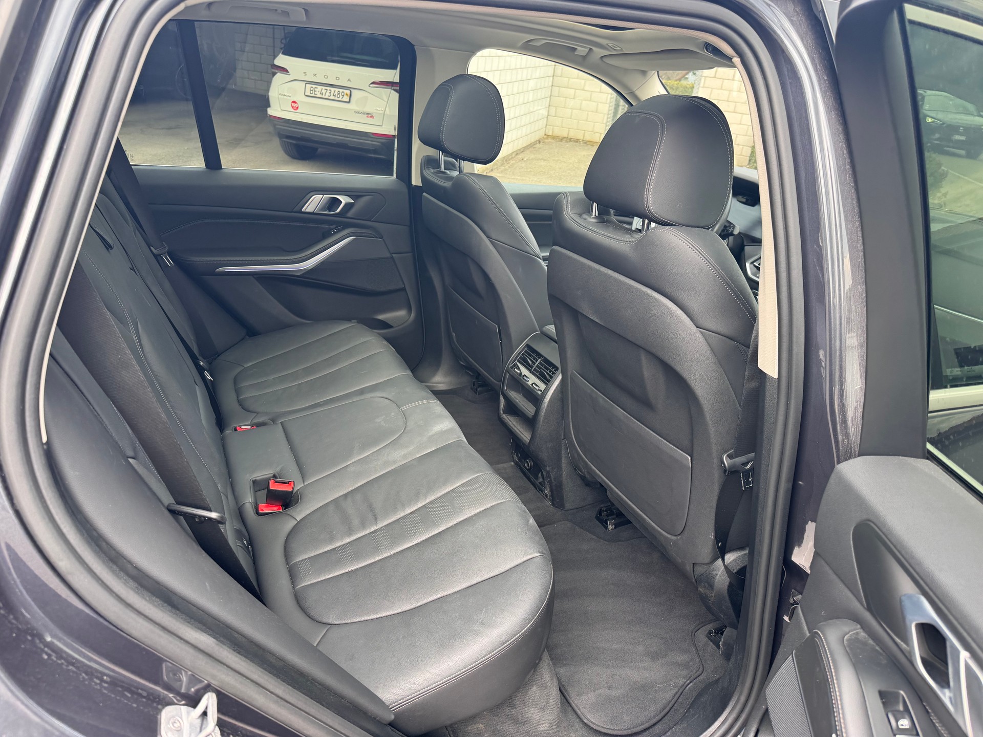 BMW 30d xDrive-image-8