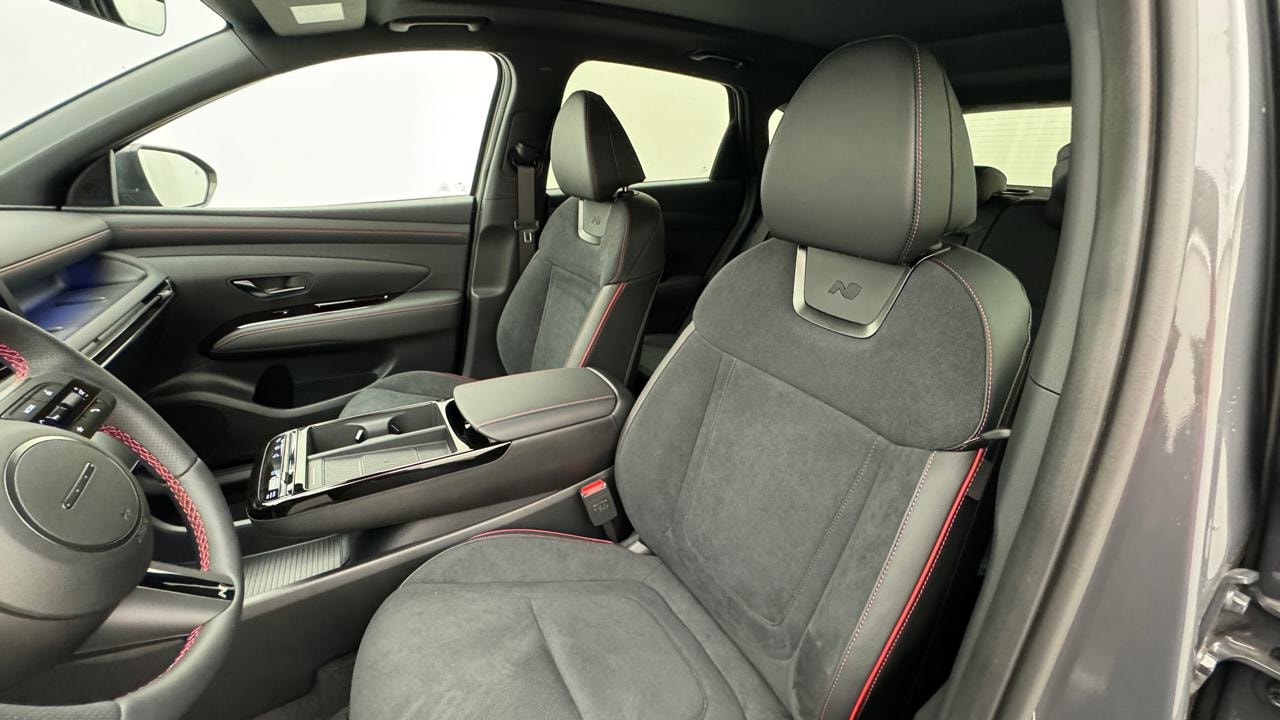 HYUNDAI Tucson 1.6 TGDI HEV N-Line 4WD-image-4