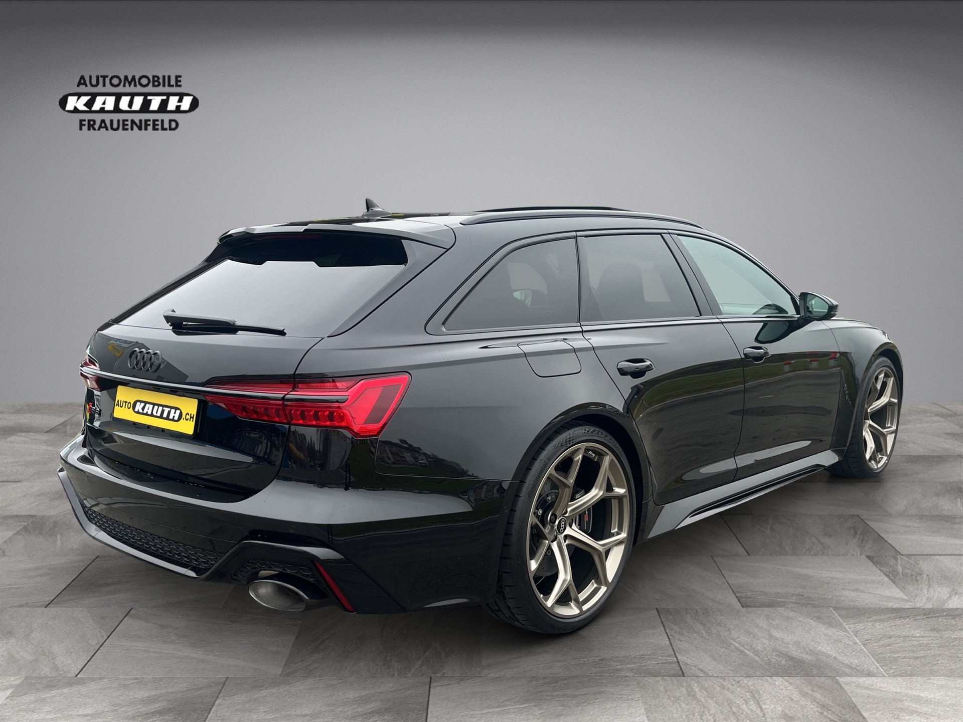 AUDI RS6 Avant 4.0 TFSI V8 Performance quattro*Keramik-Bremsen, Standheizung, AHK, B&O Sound, 630 PS, (5-Jahre Garantie)-image-5