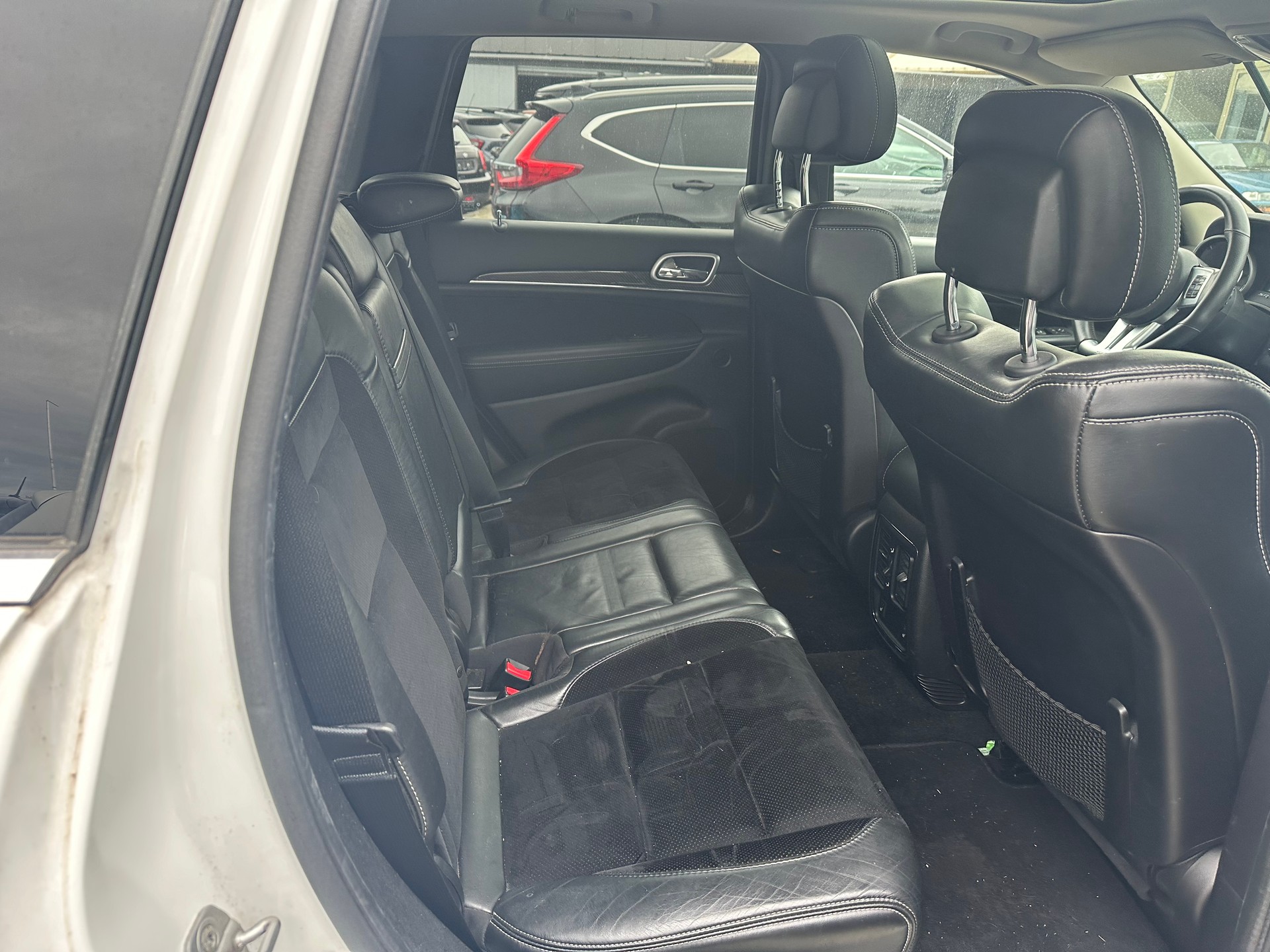 JEEP Grand Cherokee 6.4 SRT8 Automatic-image-10