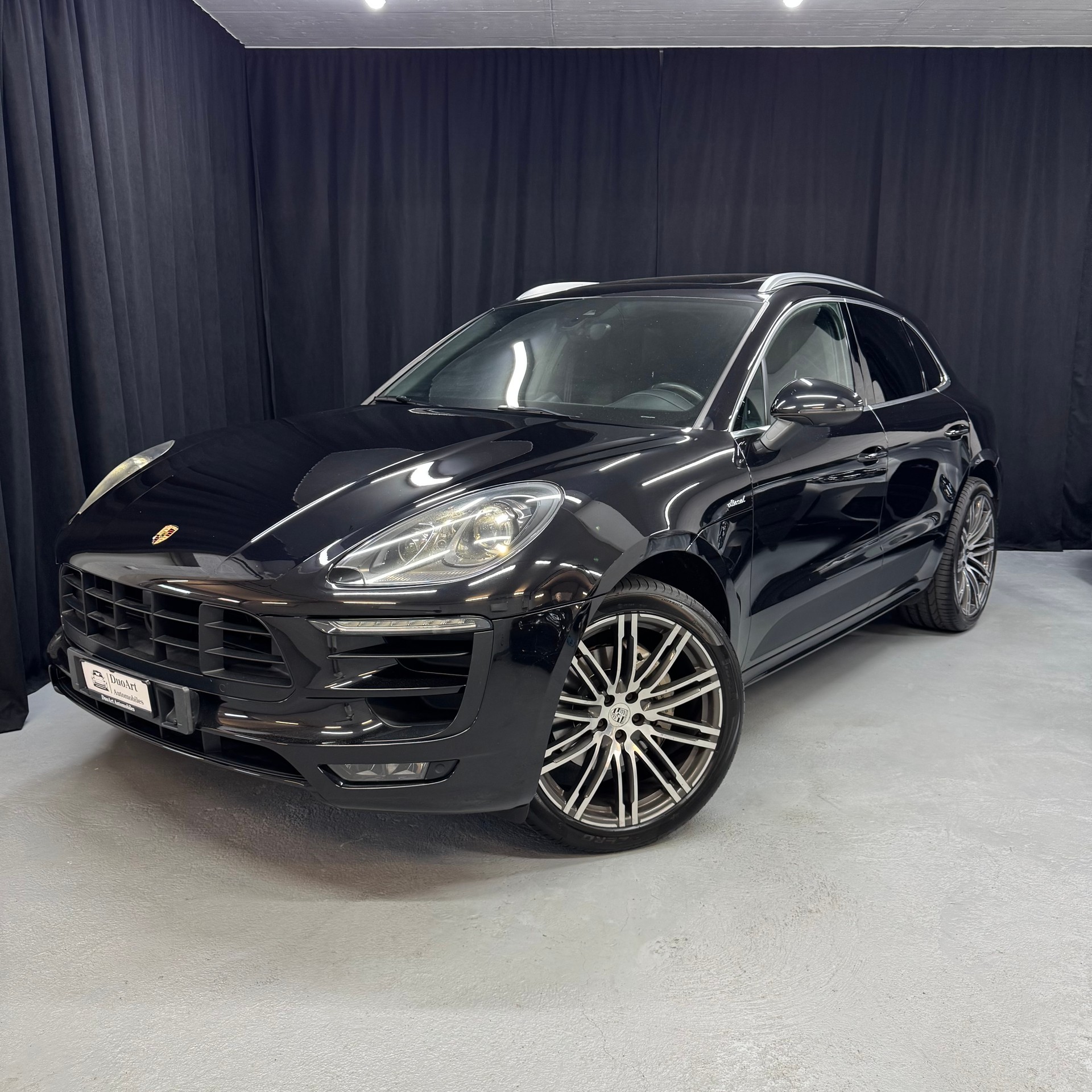 PORSCHE Macan S Diesel PDK-image-2