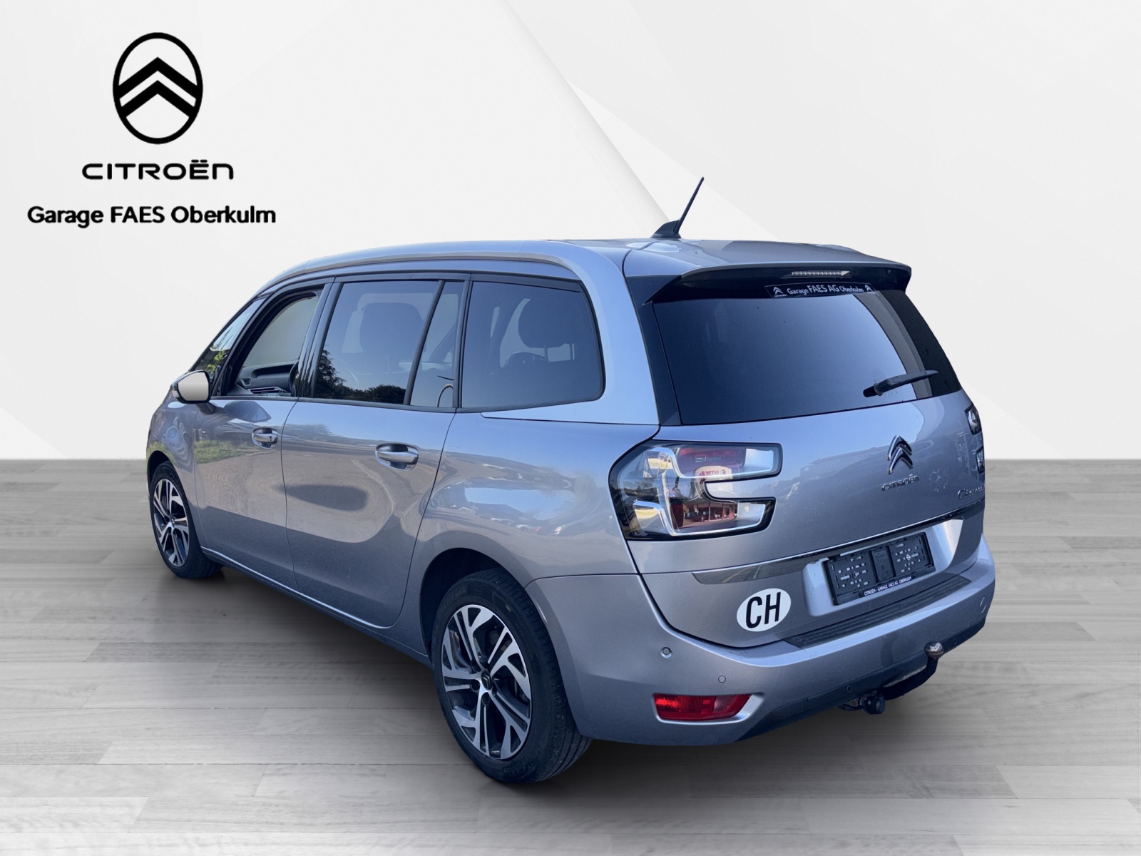 CITROEN C4 Grand Spacetourer 2.0 BlueH Shine-image-3