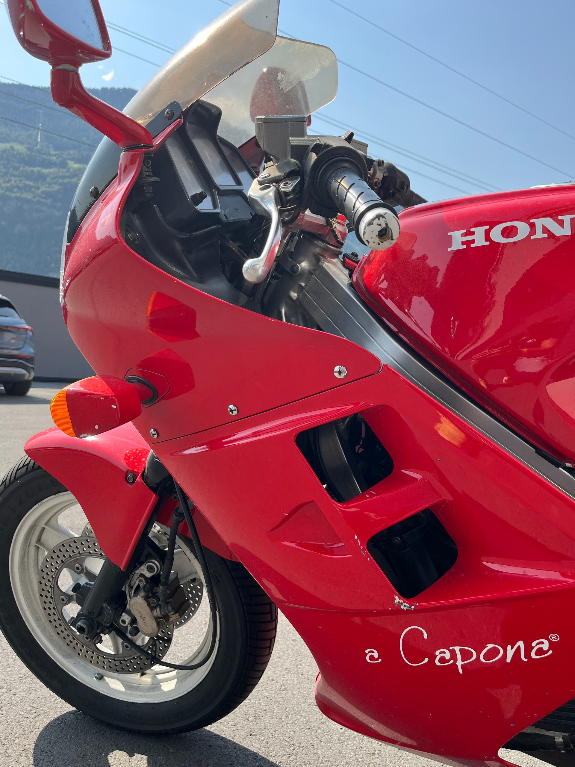 HONDA VFR 750 F G/H-image-6