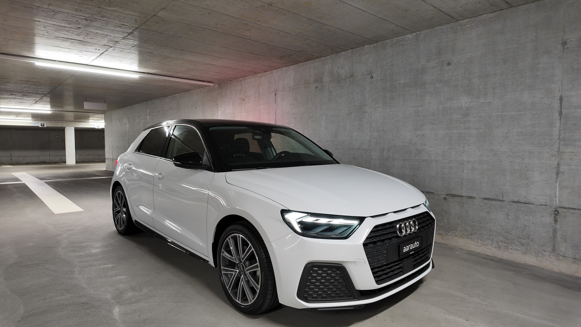 AUDI A1 Sportback 30 TFSI Attraction S-tronic-image-5