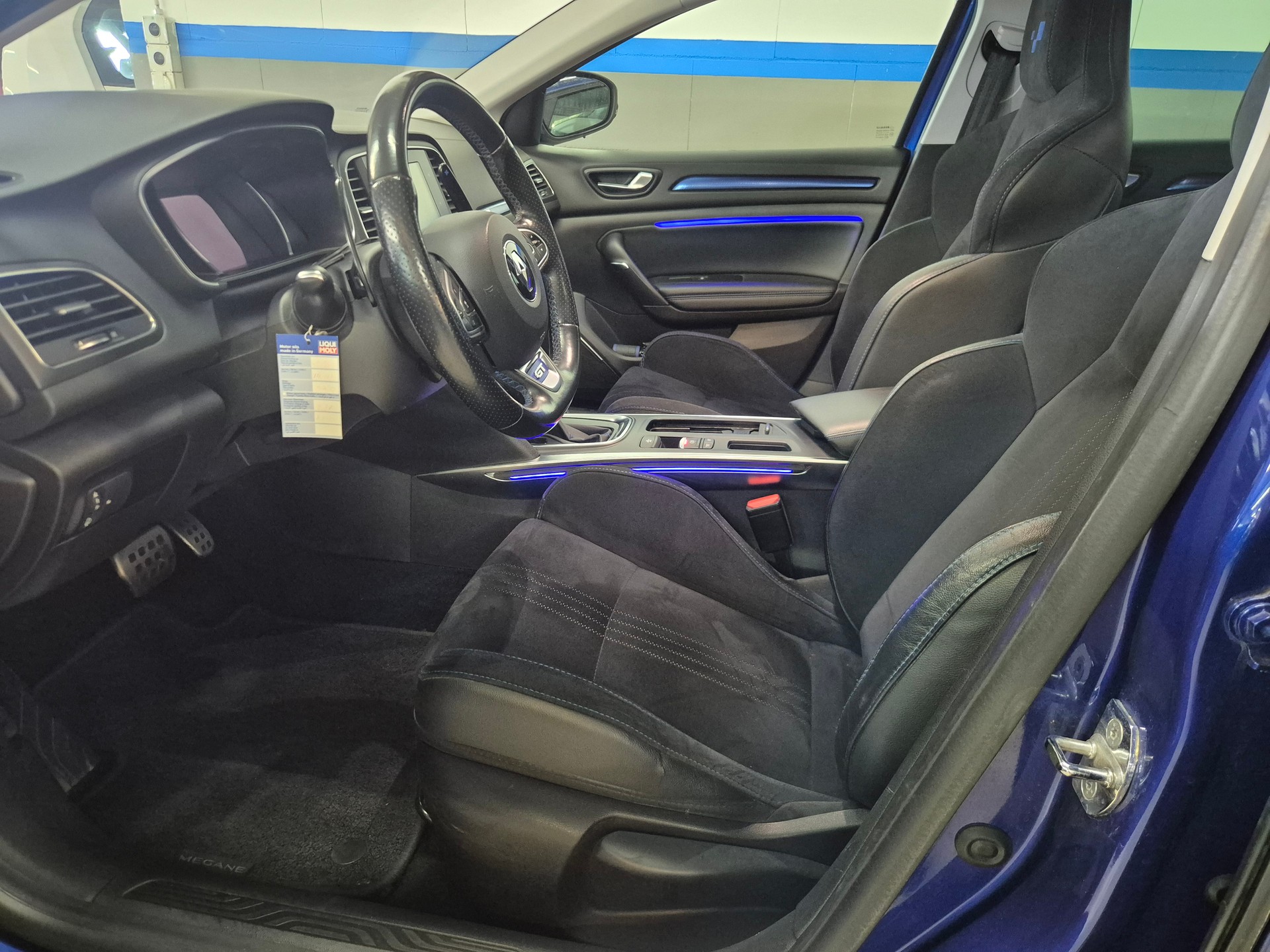 RENAULT Mégane Grandtour 1.6 16V Turbo GT EDC-image-6