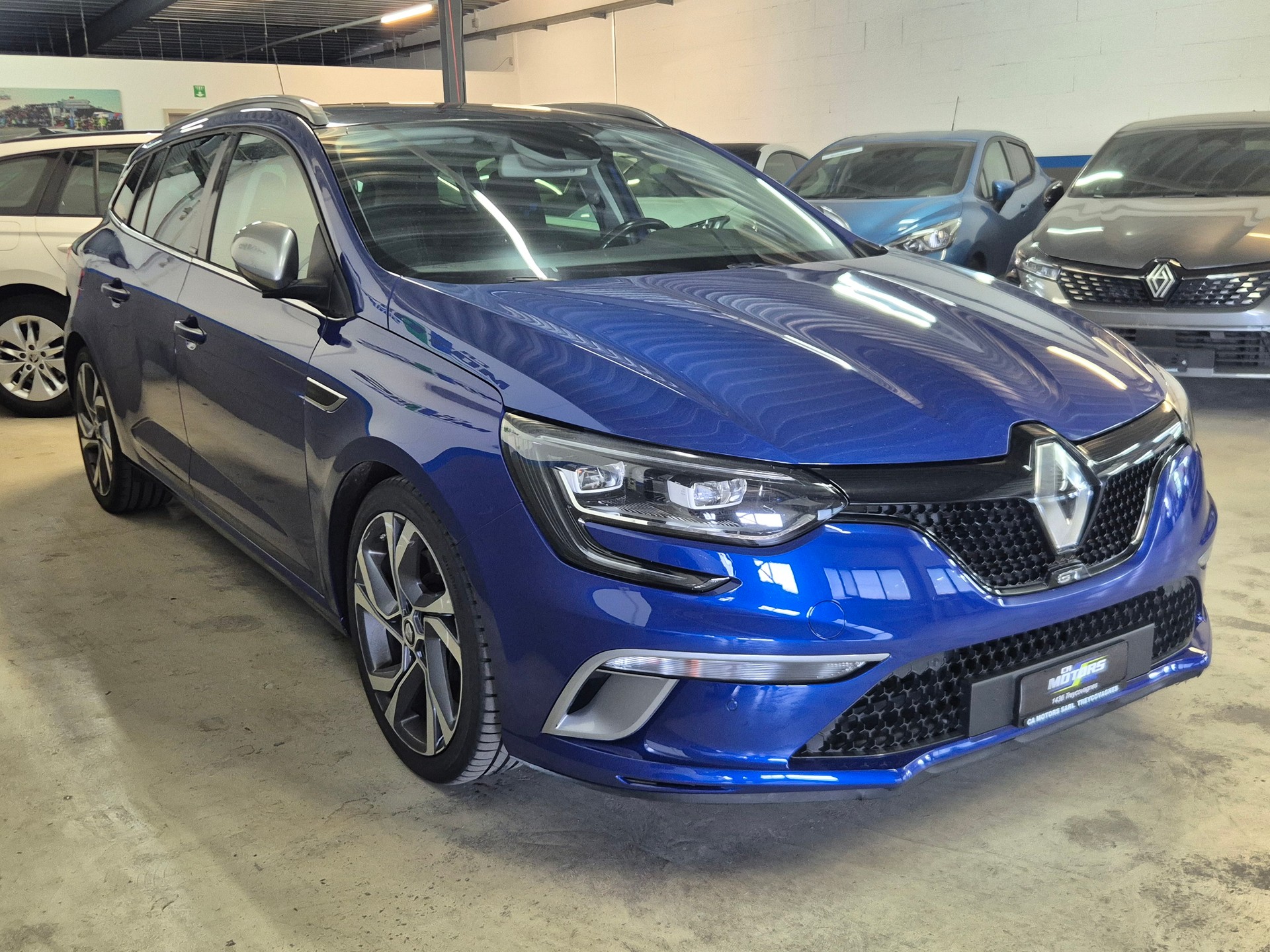 RENAULT Mégane Grandtour 1.6 16V Turbo GT EDC-image-3