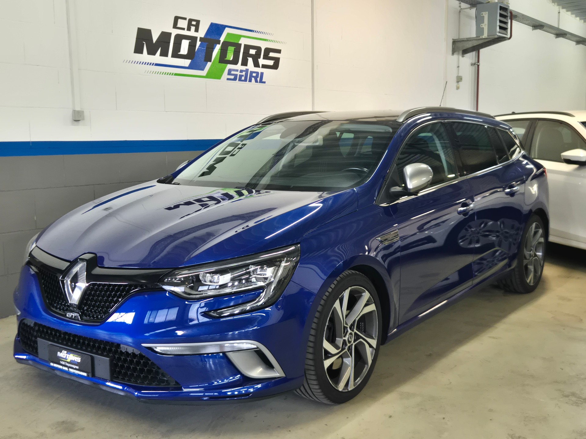 RENAULT Mégane Grandtour 1.6 16V Turbo GT EDC-image-0