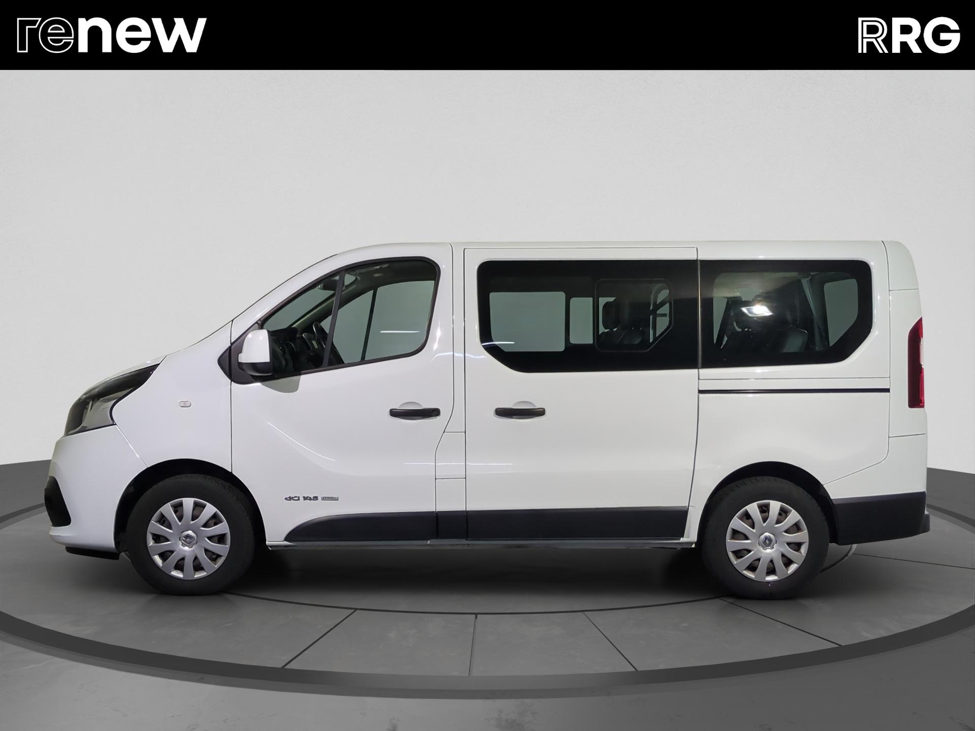 RENAULT Trafic ENERGY dCi 145 Passenger T-Space-image-5
