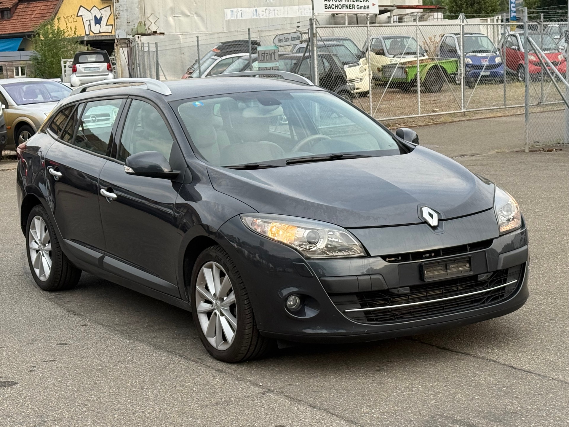 RENAULT Mégane Grandtour 2.0 dCi Privilège Automatic-image-2