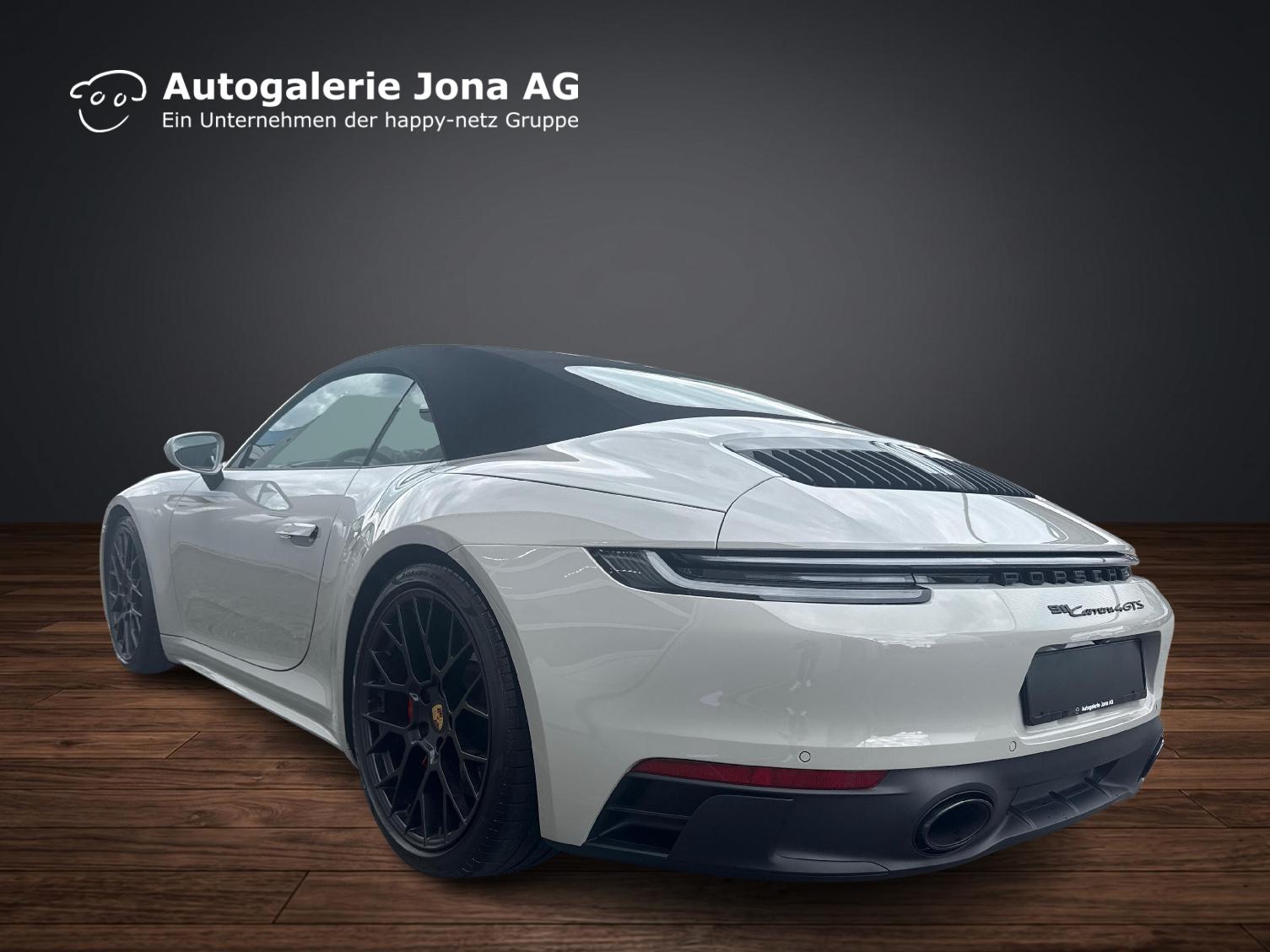 PORSCHE 911 Cabriolet 3.0 Carrera 4 GTS PDK-image-1