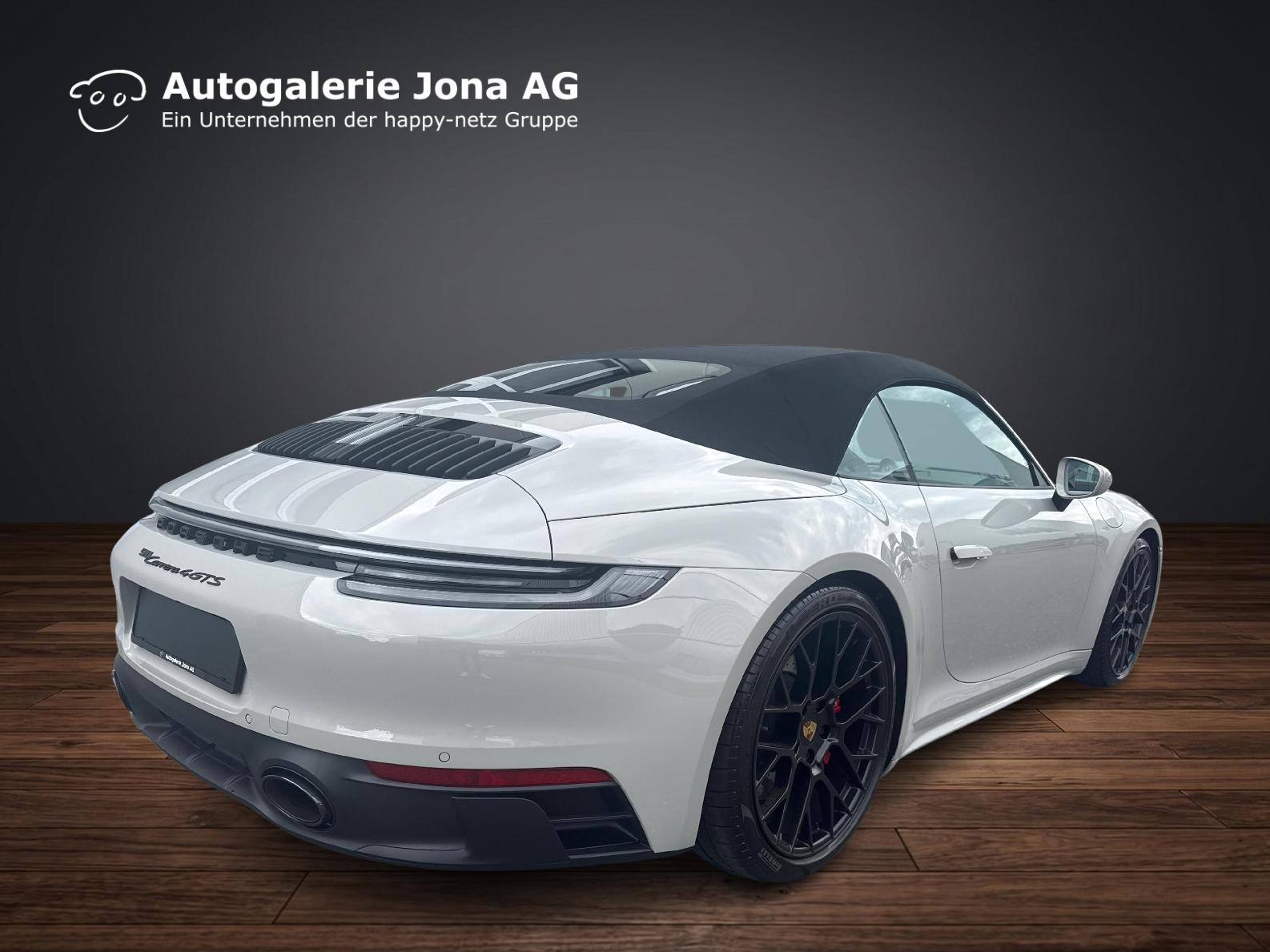 PORSCHE 911 Cabriolet 3.0 Carrera 4 GTS PDK-image-3