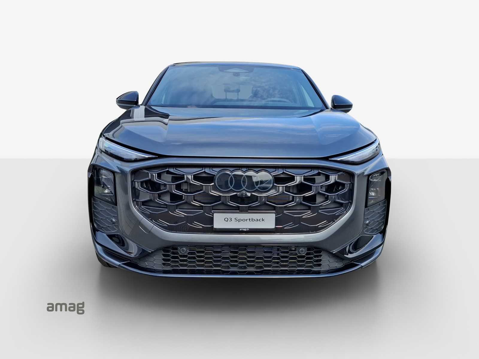 AUDI Q3 Sportback e-hybrid 200 kW S tronig-image-6
