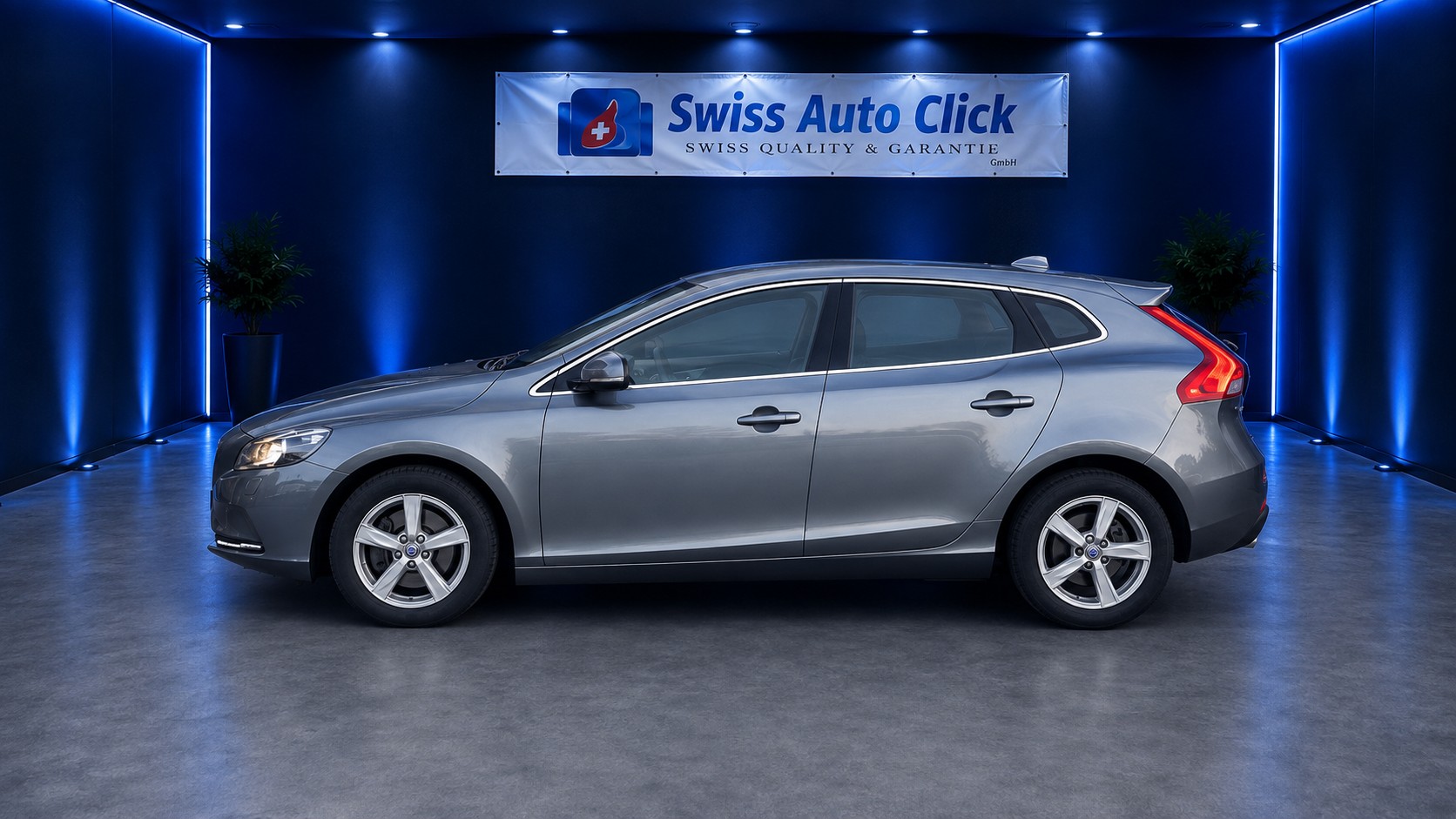 VOLVO V40 D3 Momentum Geartronic-image-1