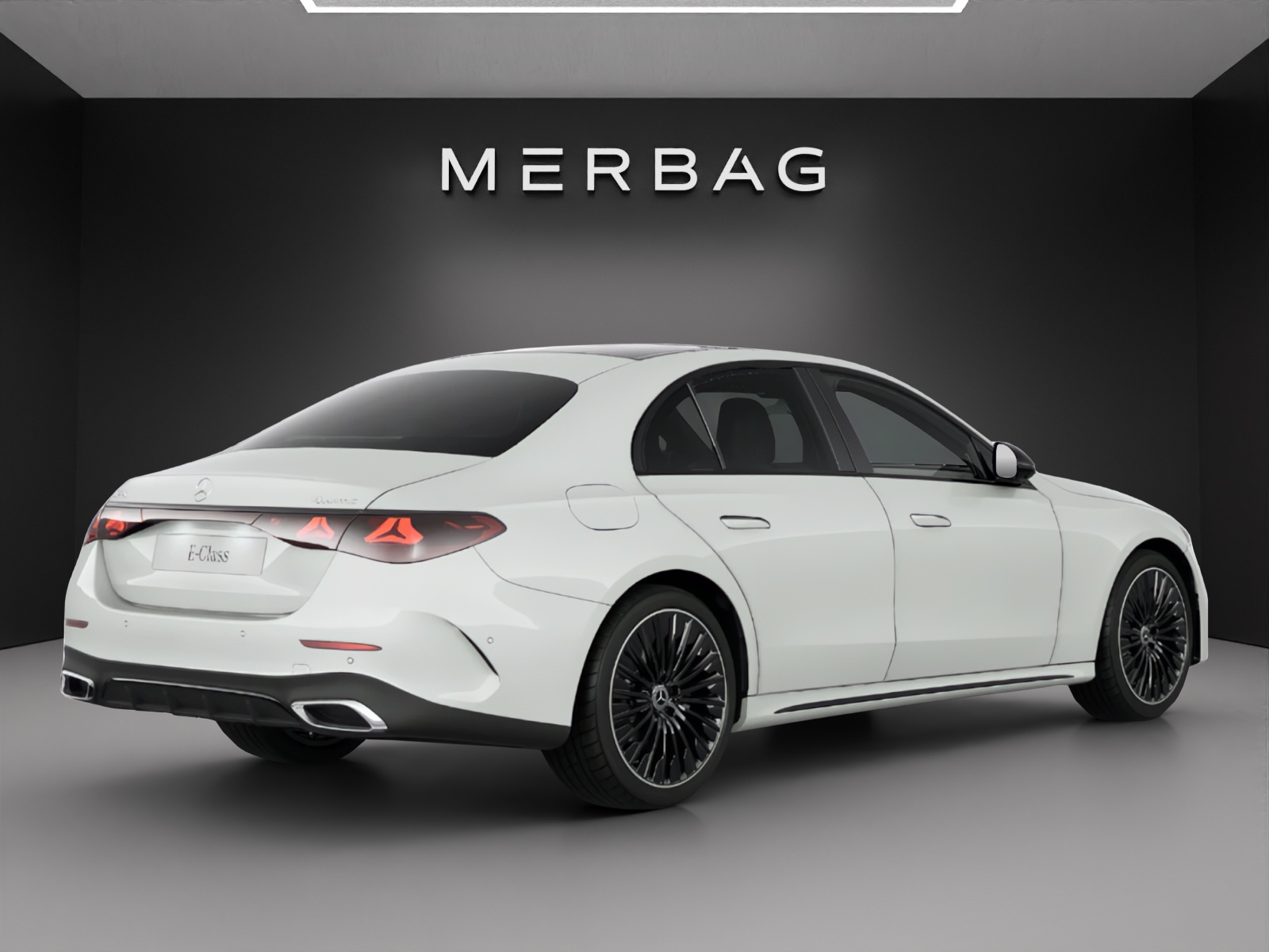 MERCEDES-BENZ E 220 d 4Matic 9G-Tronic-image-2